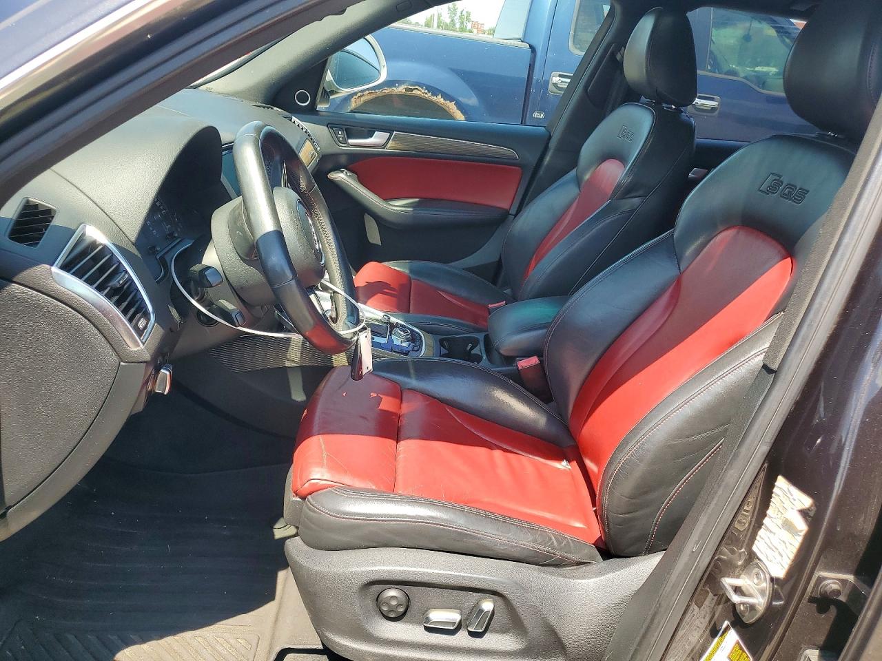 2014 Audi Q5 Premium Plus Charcoal vin: WA1LGCFP1EA085876