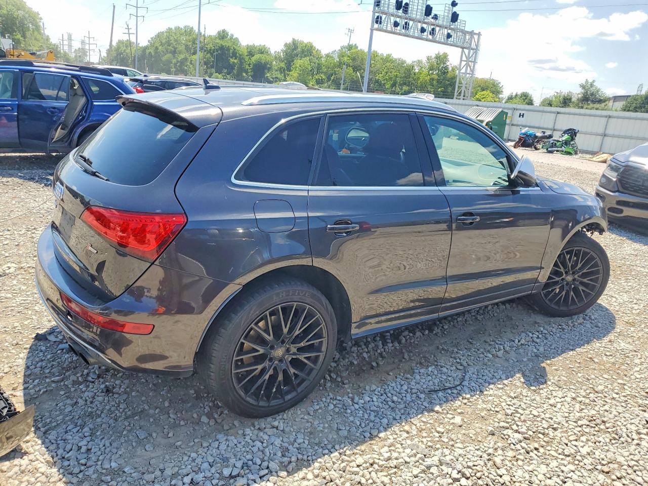 2014 Audi Q5 Premium Plus Charcoal vin: WA1LGCFP1EA085876