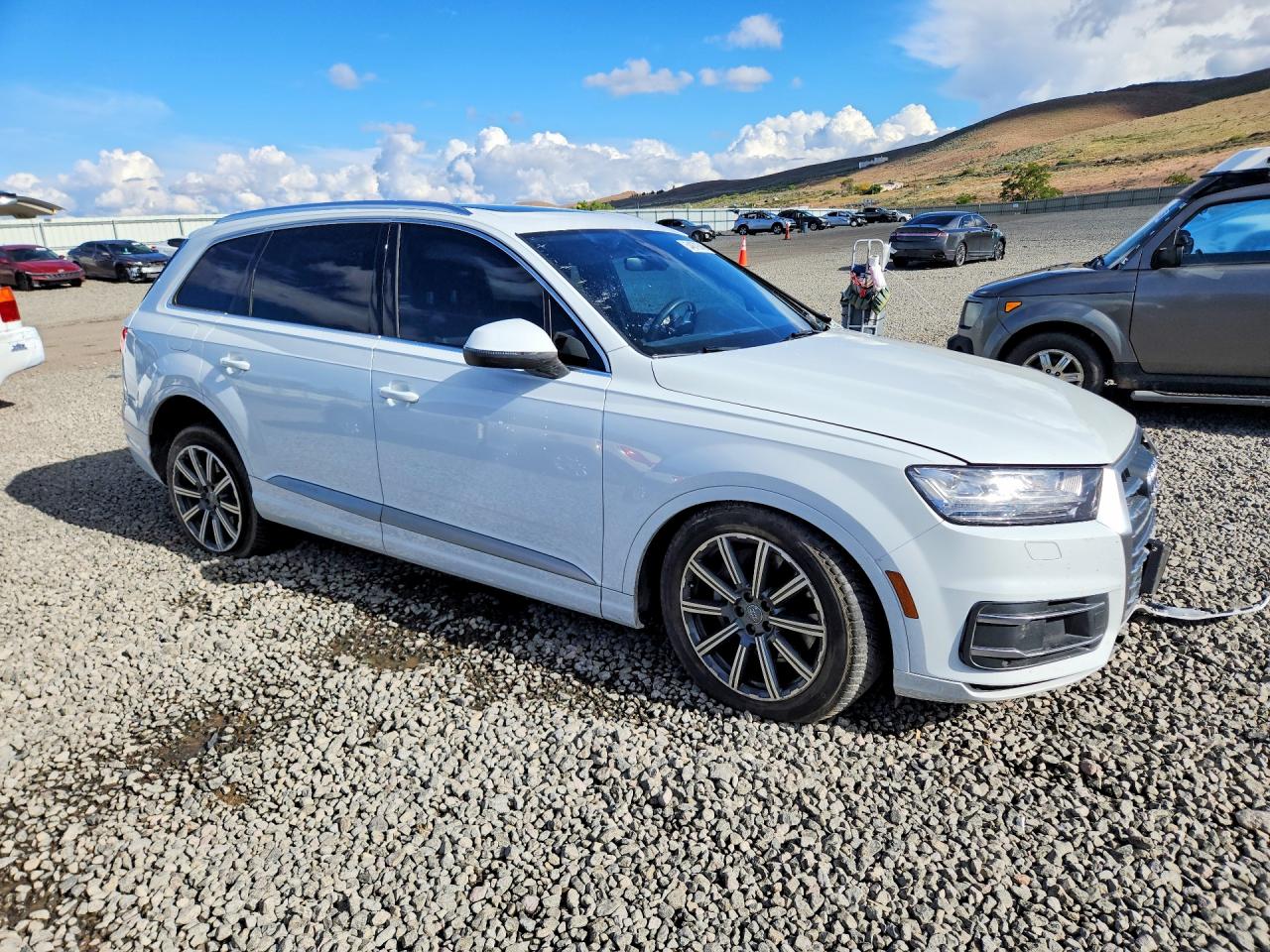 2019 Audi Q7 Premium Plus White vin: WA1LHAF70KD026460