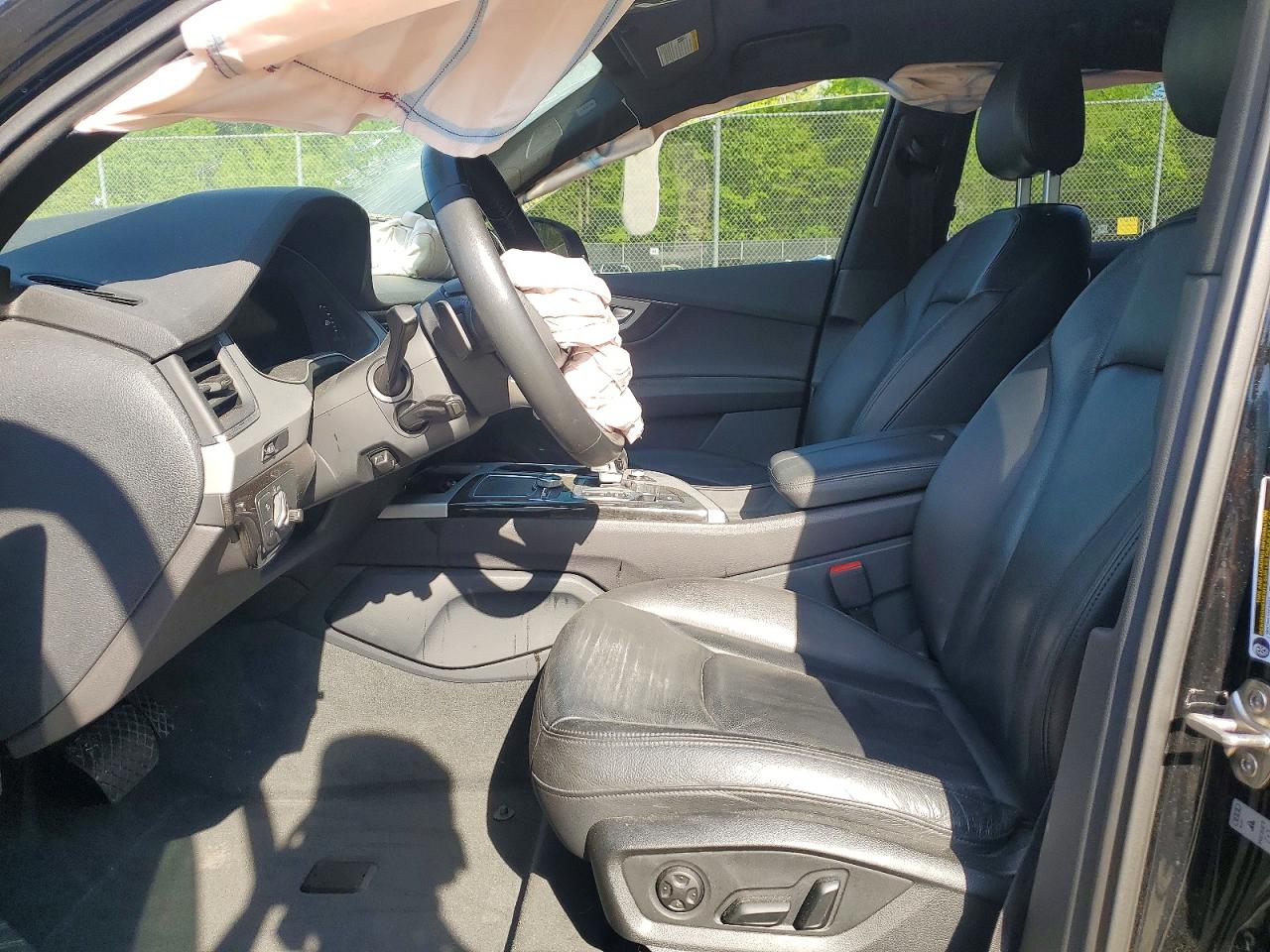 2019 Audi Q7 Premium Plus Black vin: WA1LHAF71KD037516