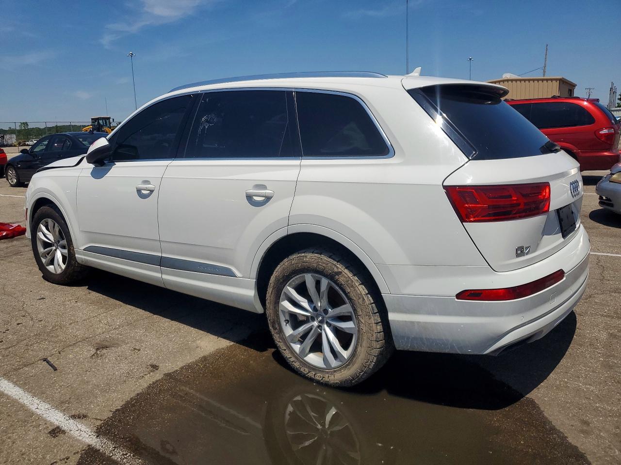 2018 Audi Q7 Premium Plus White vin: WA1LHAF73JD036253