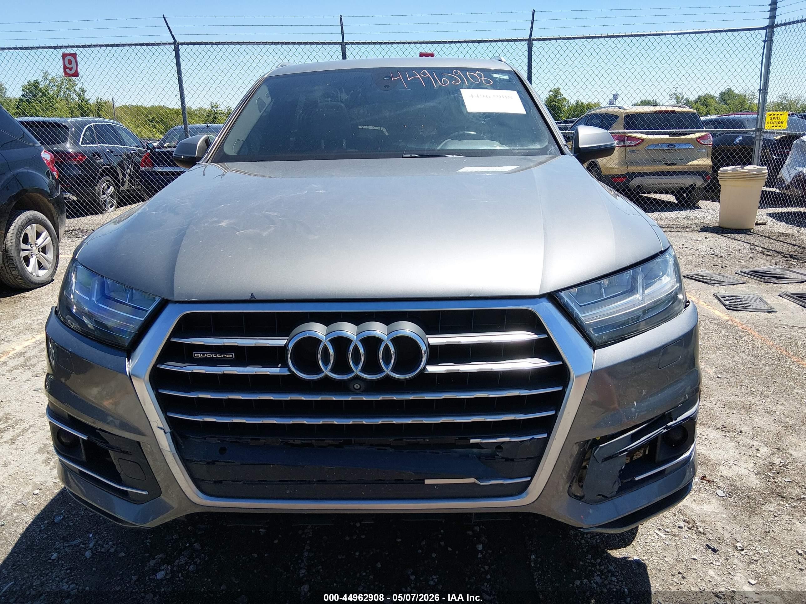 2018 Audi Q7 2.0t Premium Gray vin: WA1LHAF75JD017395