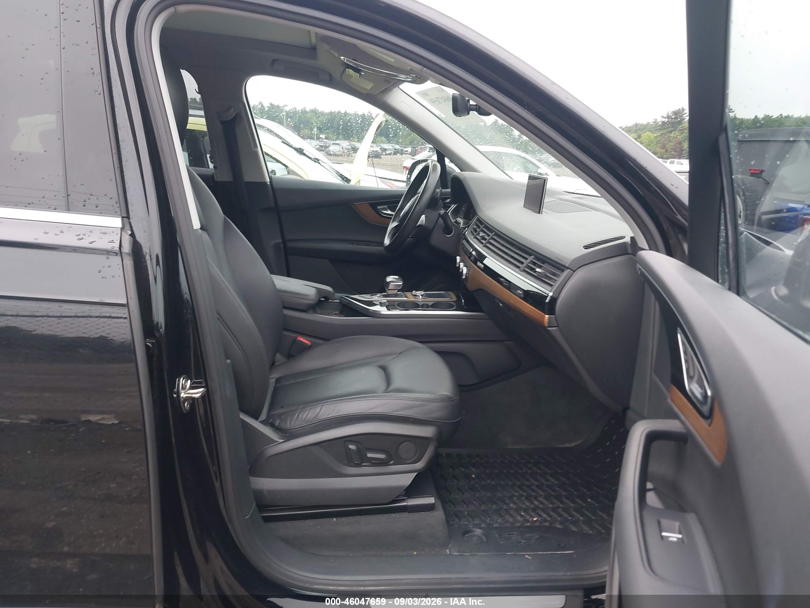 2017 Audi Q7 2.0t Premium Black vin: WA1LHAF76HD046740
