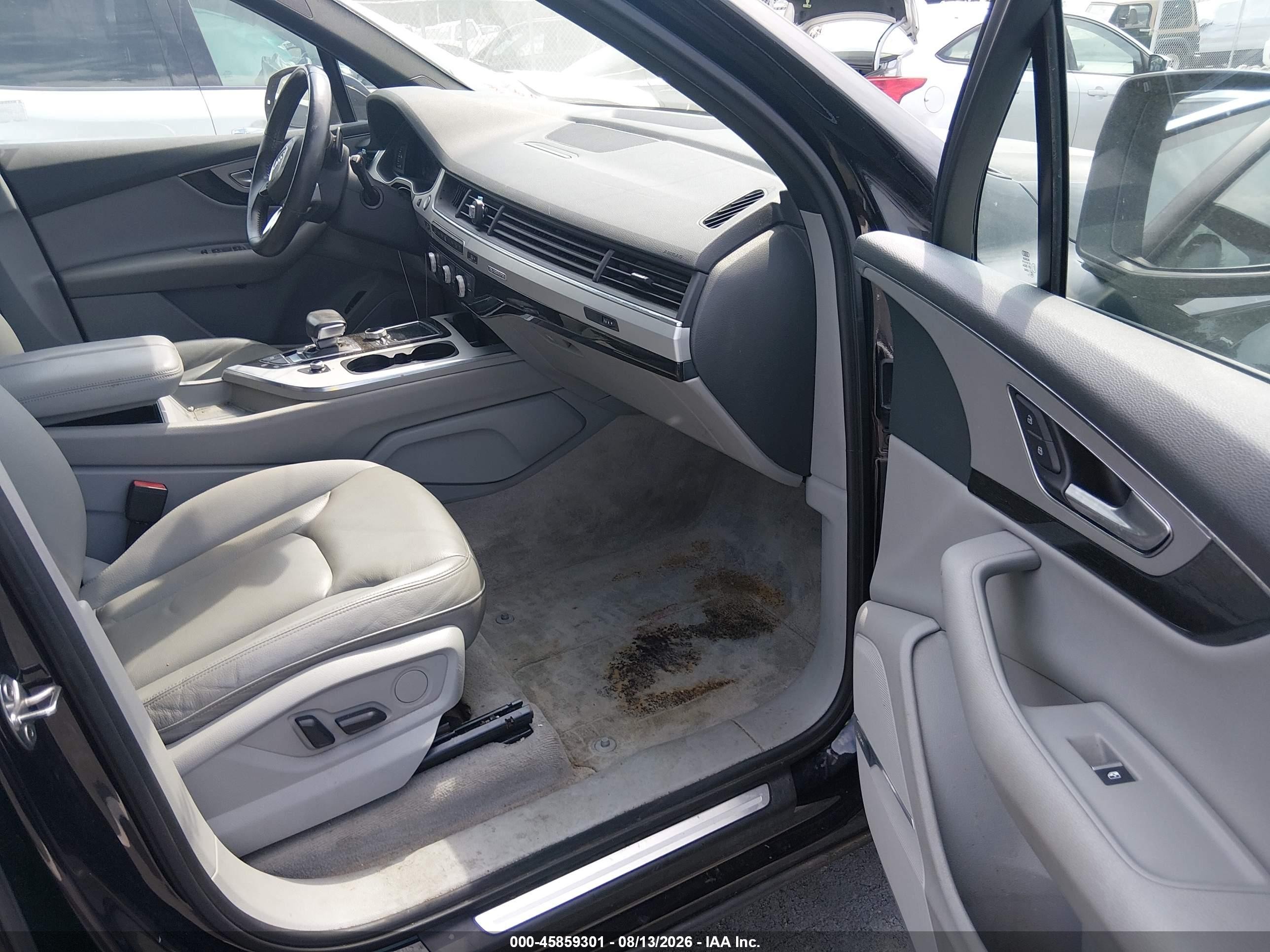 2019 Audi Q7 45 Premium/45 Se Premium Black vin: WA1LHAF77KD026052