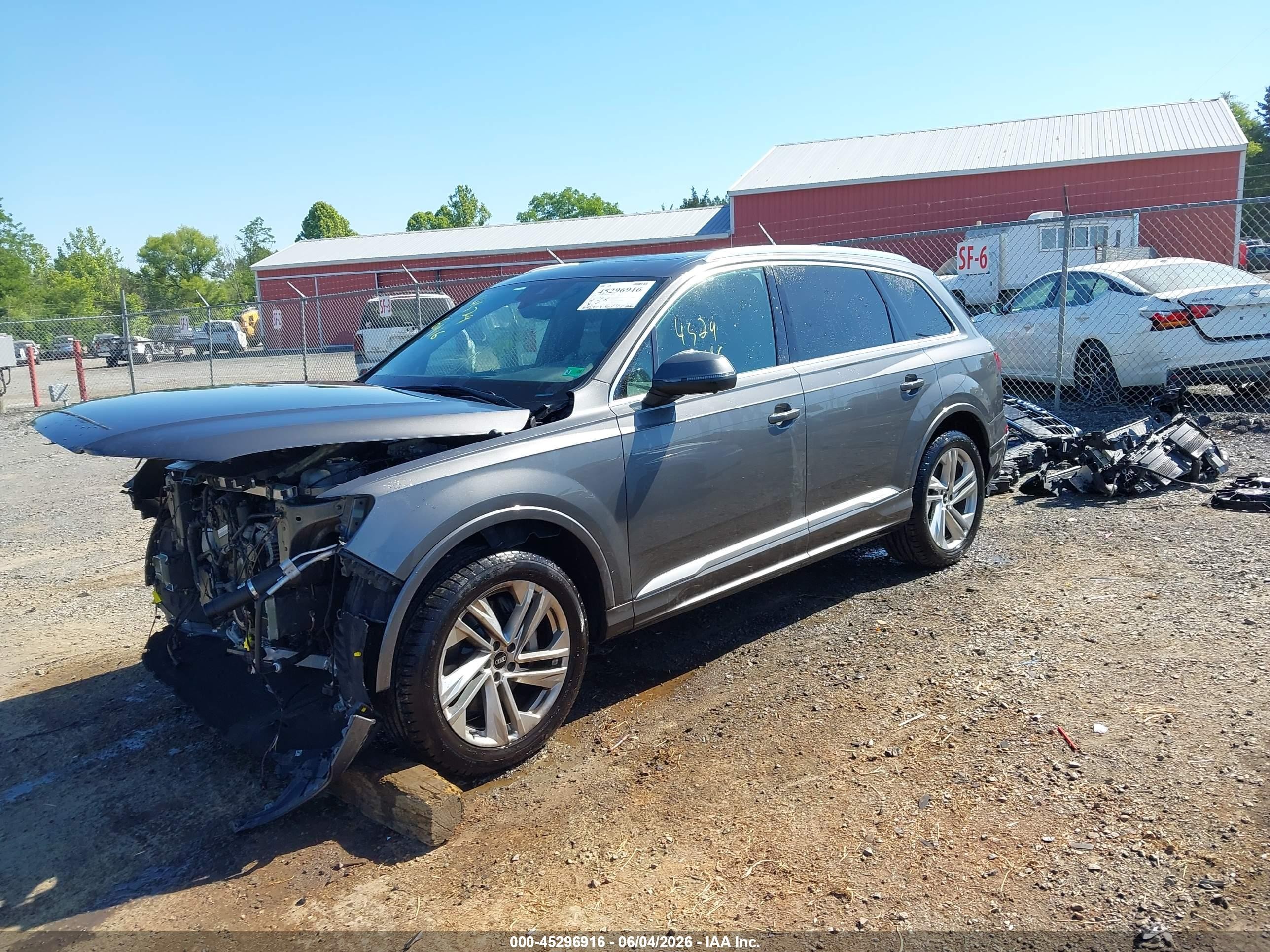 2021 Audi Q7 Premium Plus 45 Tfsi Quattro Tiptronic Gray vin: WA1LJAF71MD021615