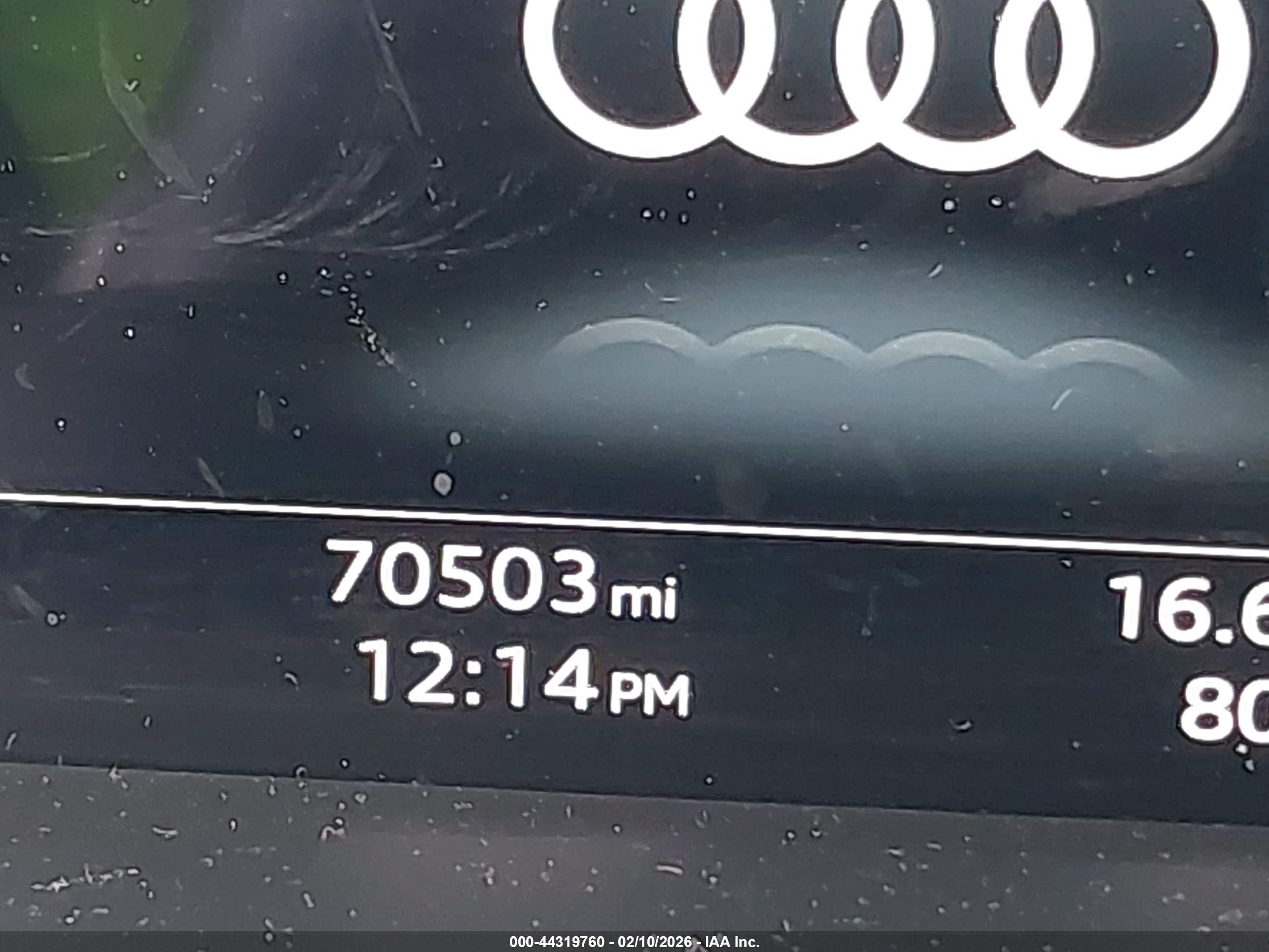 2021 Audi Q7 Premium Plus 45 Tfsi Quattro Tiptronic White vin: WA1LJAF73MD040425