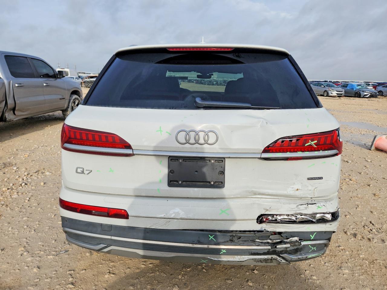 2020 Audi Q7 Premium Plus White vin: WA1LJAF76LD011421