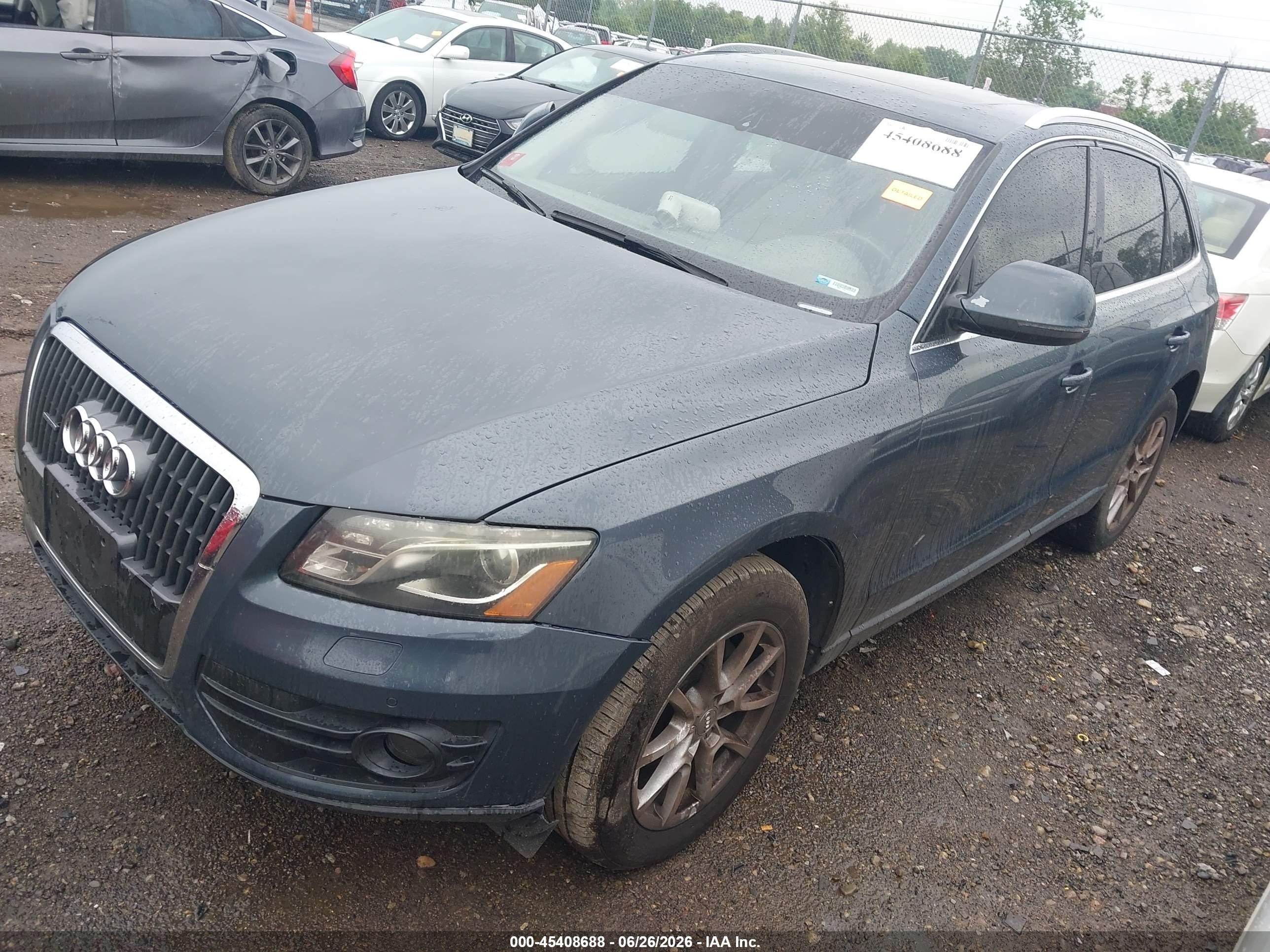2010 Audi Q5 3.2 Premium Gray vin: WA1LKAFP0AA048749