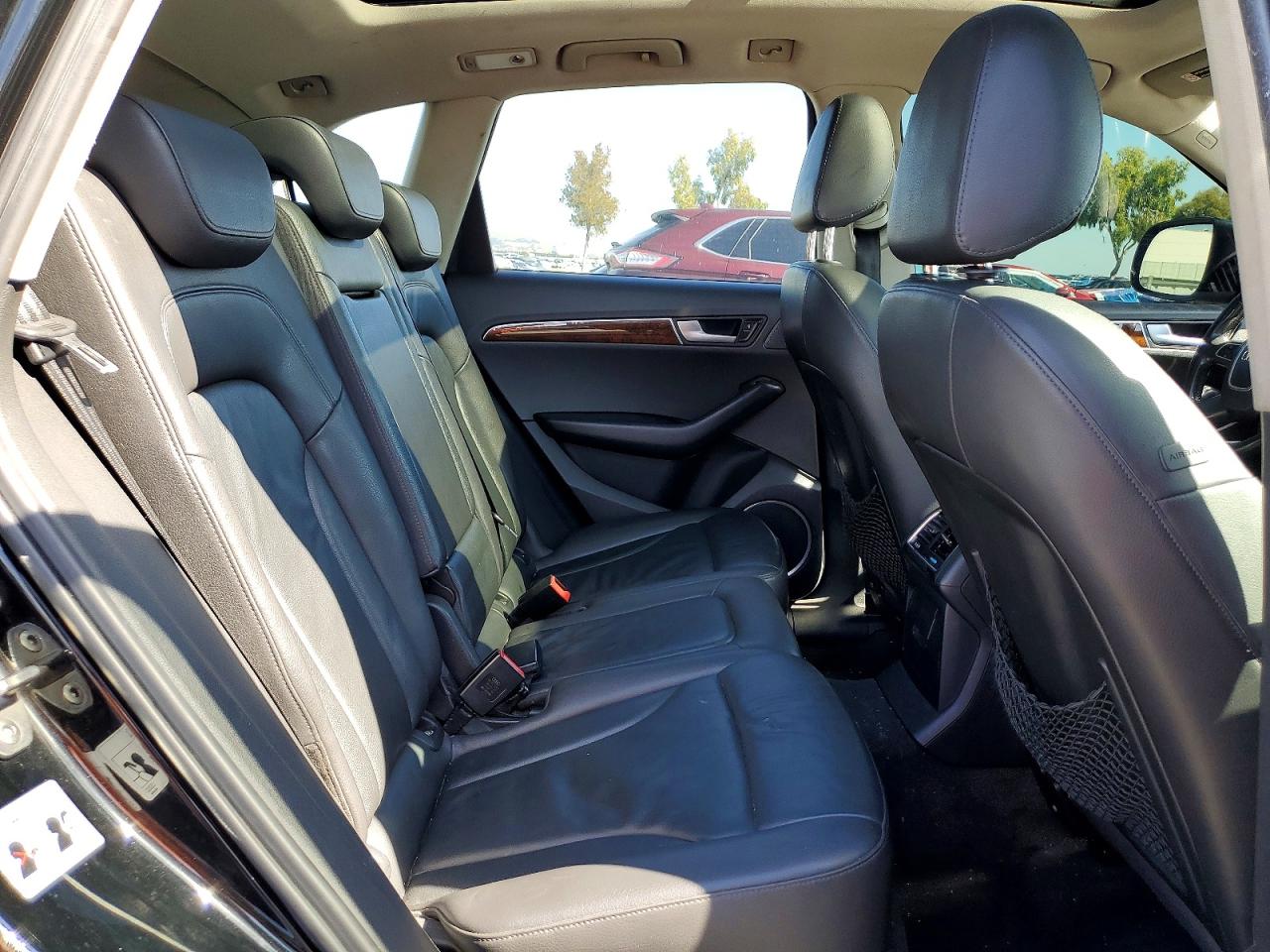2010 Audi Q5 Premium Plus Black vin: WA1LKAFP0AA079208