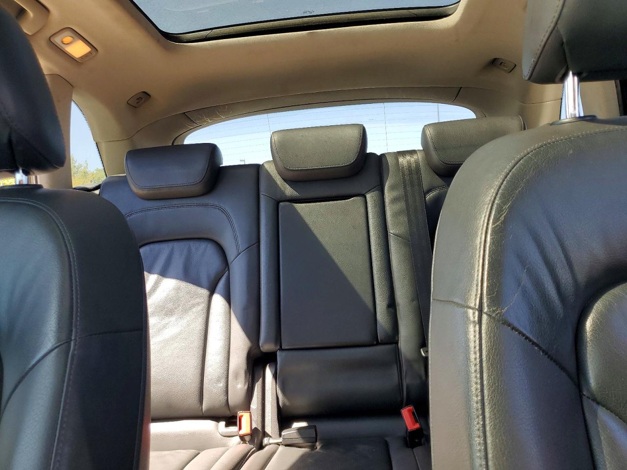 2010 Audi Q5 Premium Plus Black vin: WA1LKAFP0AA079208