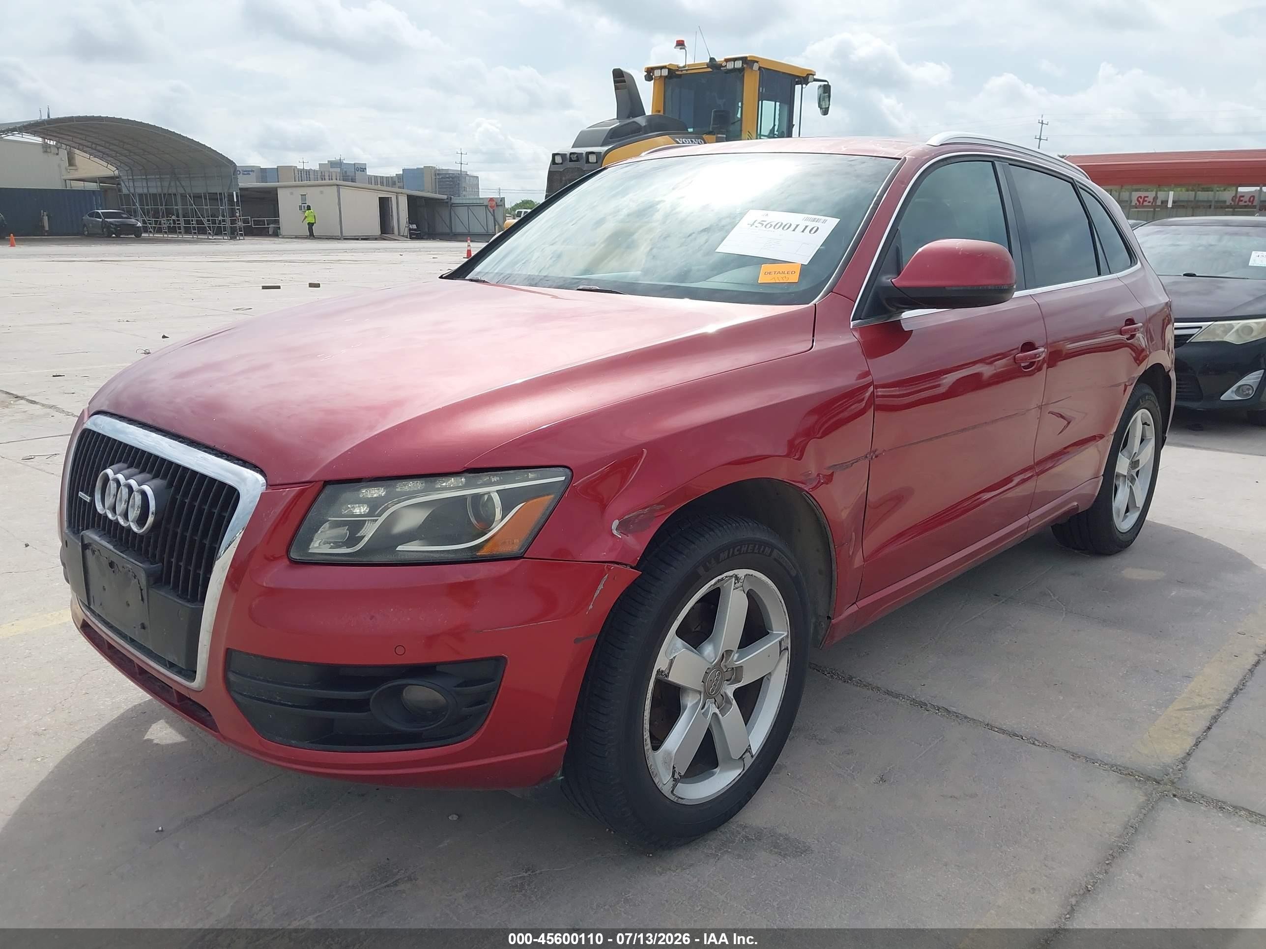 2010 Audi Q5 3.2 Premium Red vin: WA1LKAFP0AA112403