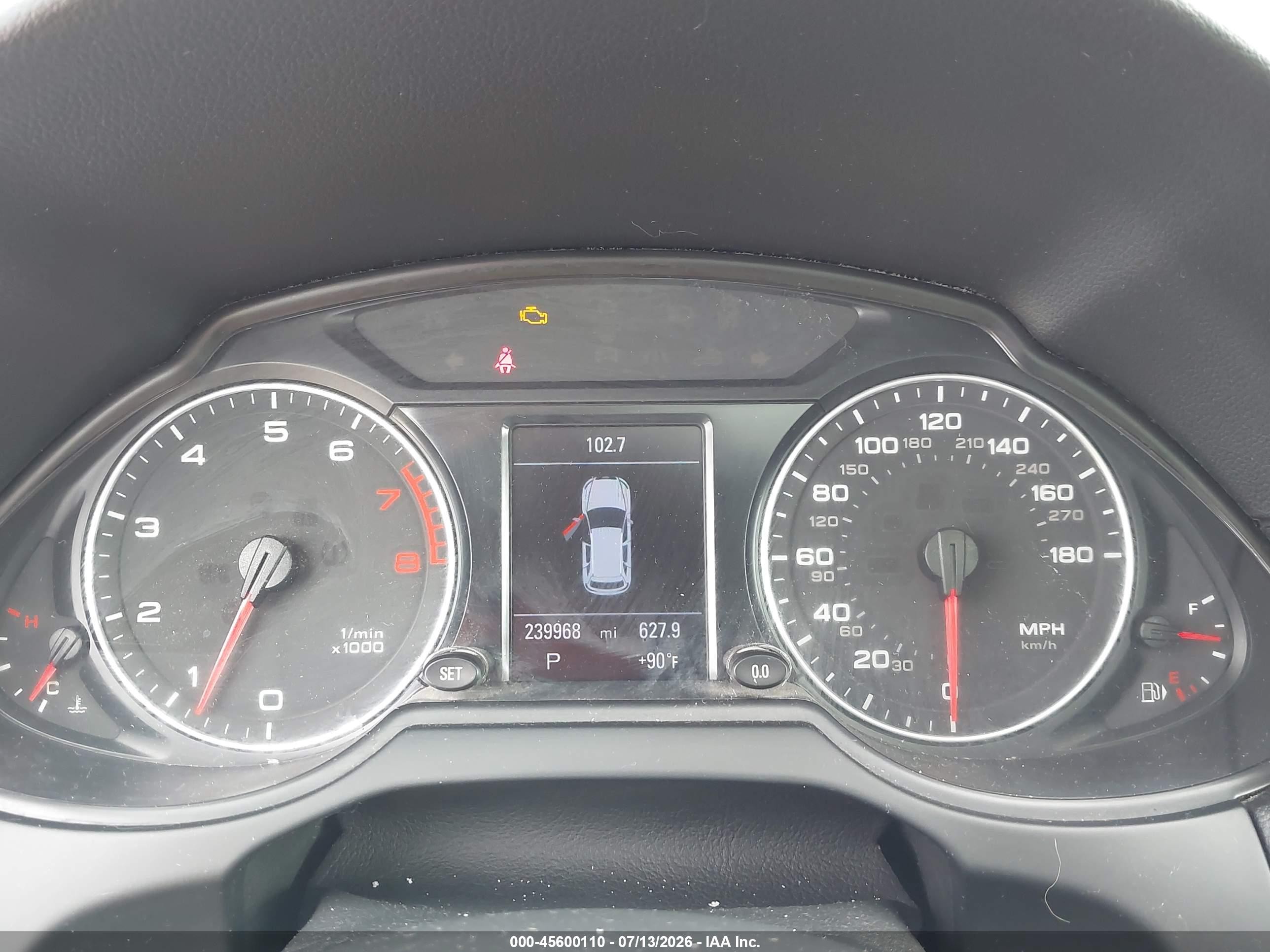 2010 Audi Q5 3.2 Premium Red vin: WA1LKAFP0AA112403