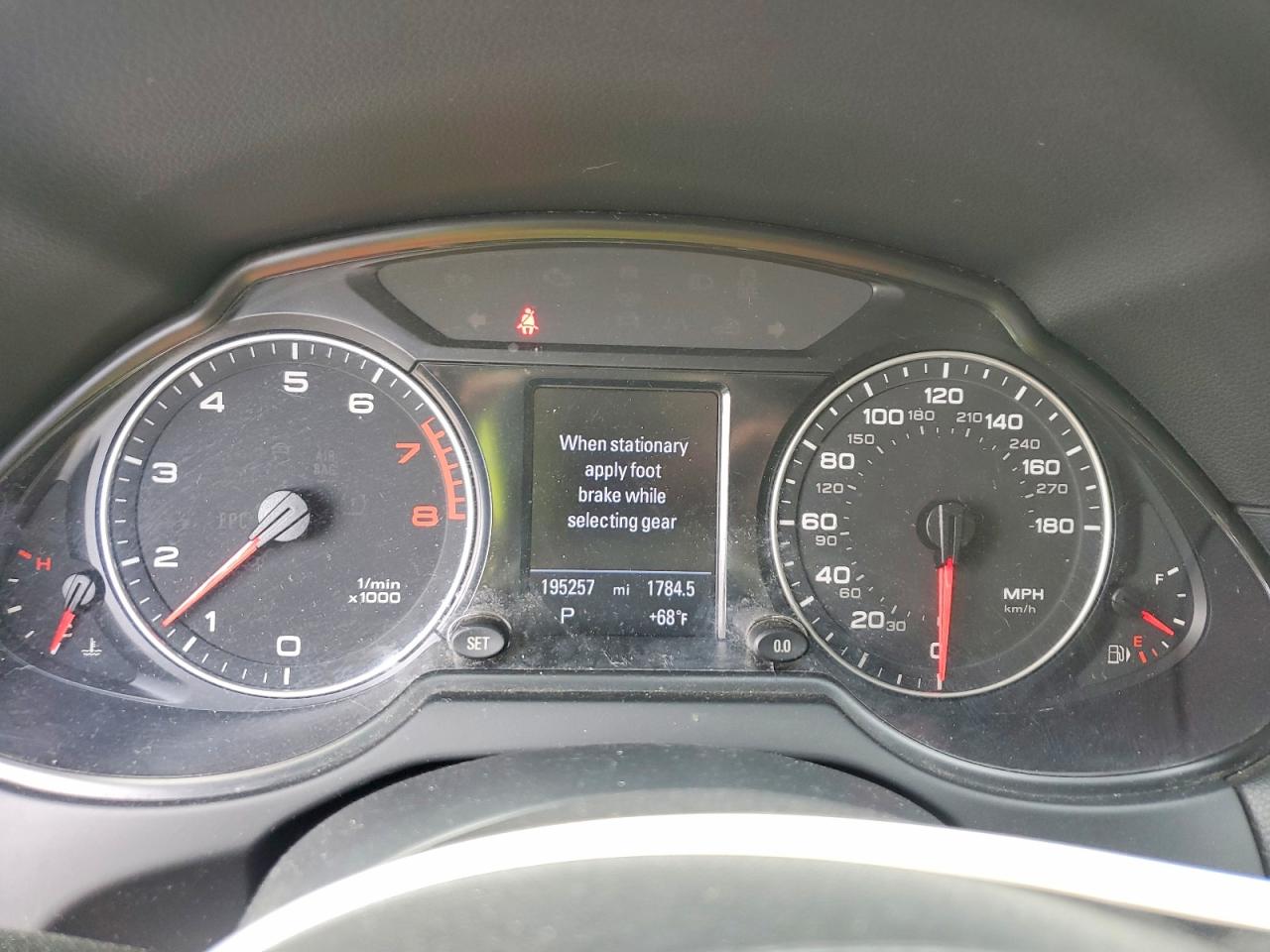 2010 Audi Q5 Premium Plus Gray vin: WA1LKAFP1AA089410