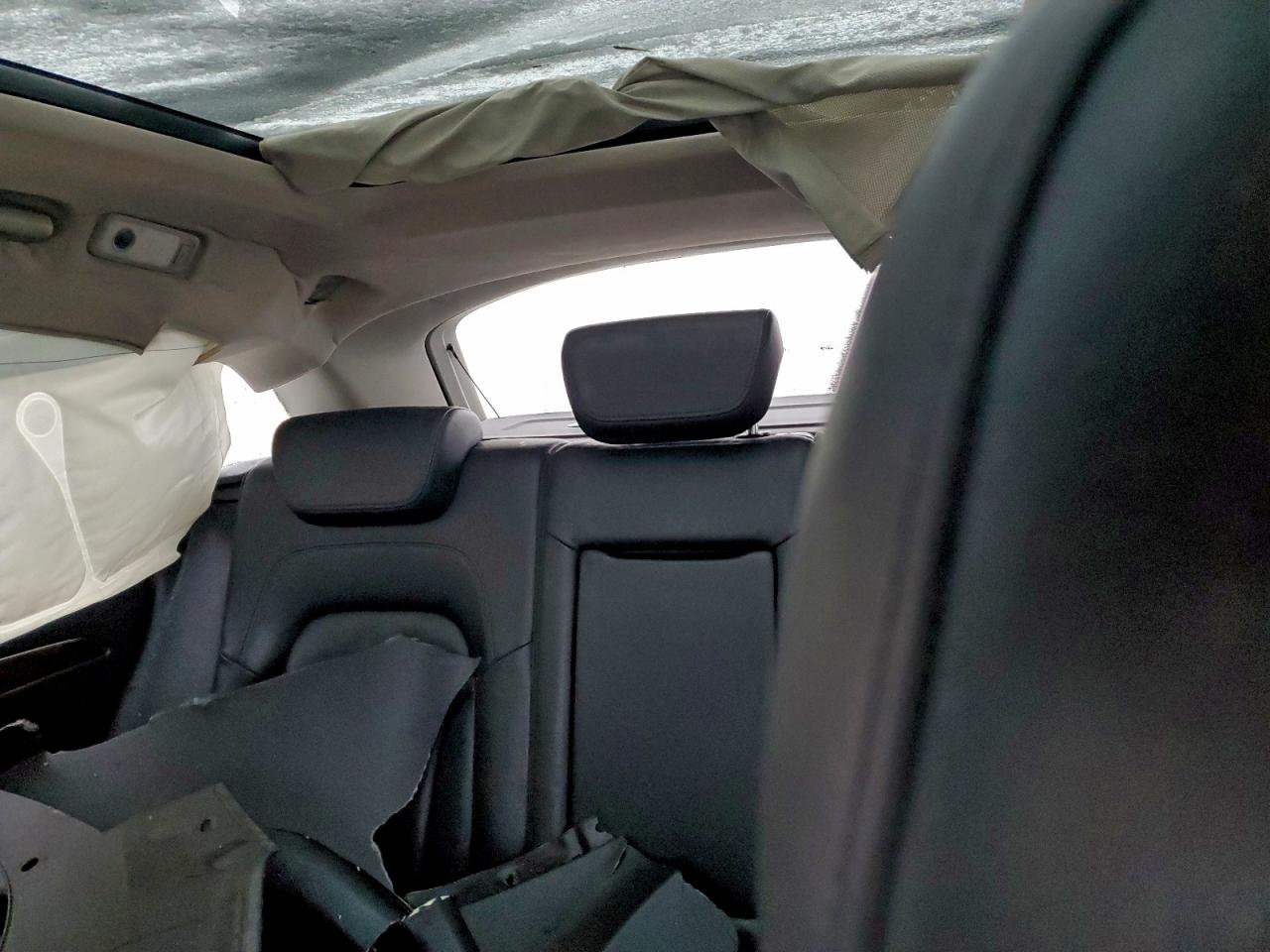 2010 Audi Q5 Premium Plus White vin: WA1LKAFP2AA017650