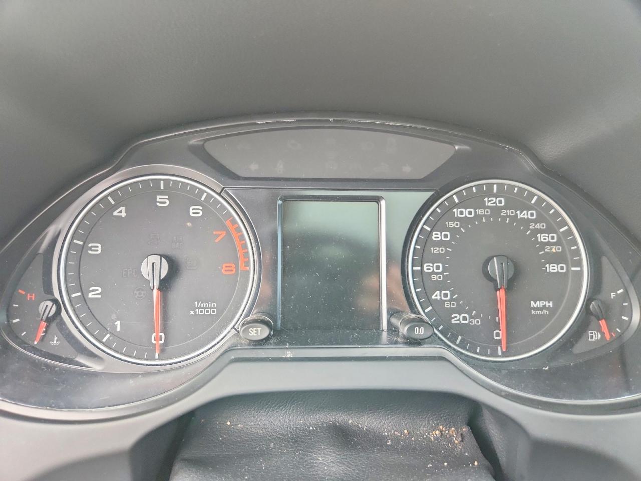 2010 Audi Q5 Premium Plus Черный vin: WA1LKAFP2AA030513