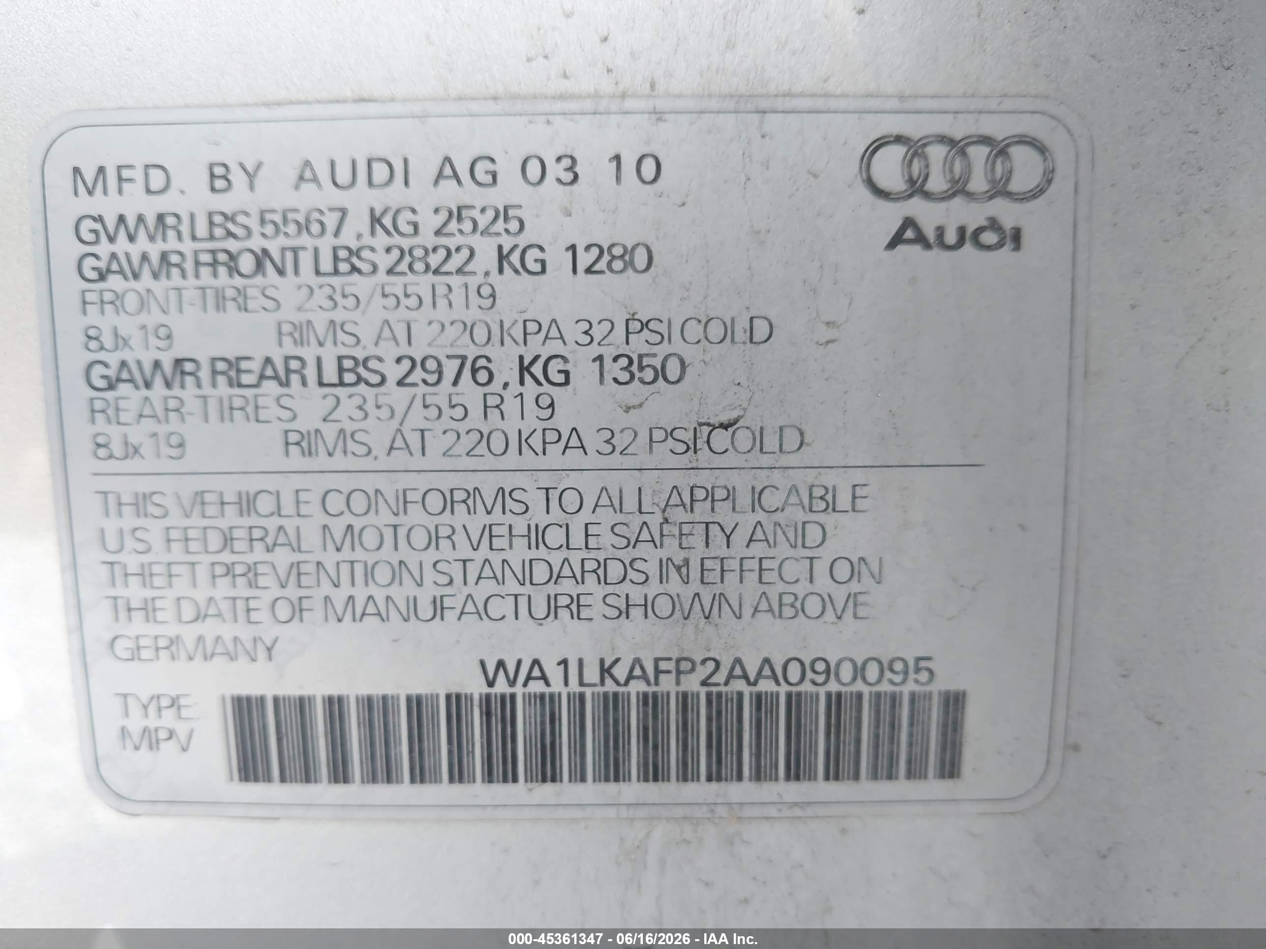 2010 Audi Q5 3.2 Premium Silver vin: WA1LKAFP2AA090095