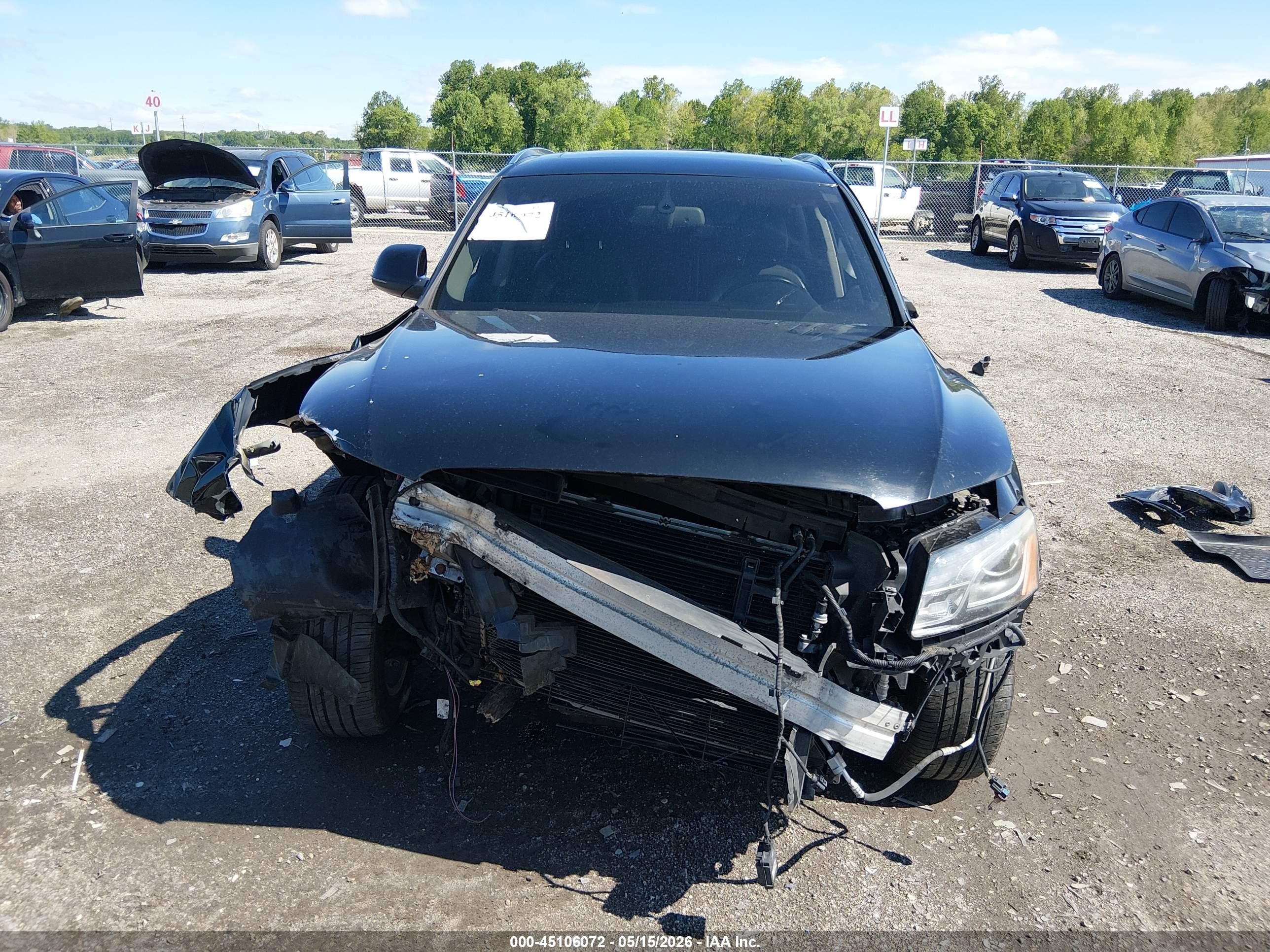 2010 Audi Q5 3.2 Premium Black vin: WA1LKAFP3AA007435