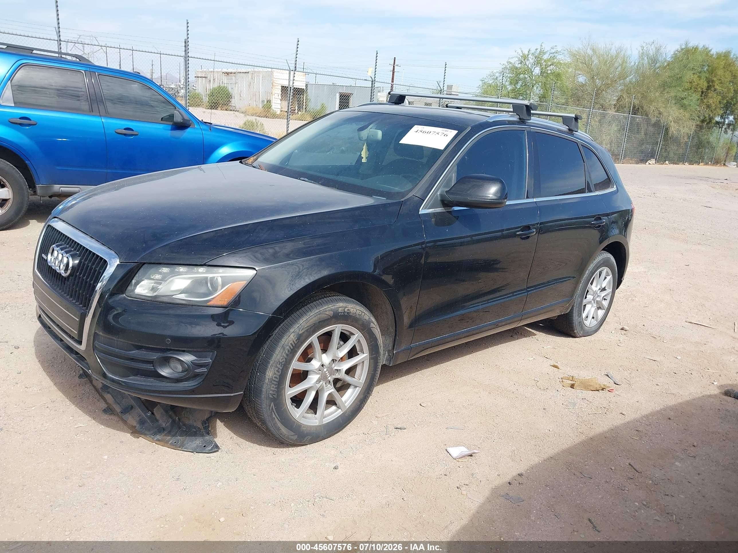 2010 Audi Q5 3.2 Premium Black vin: WA1LKAFP3AA020511