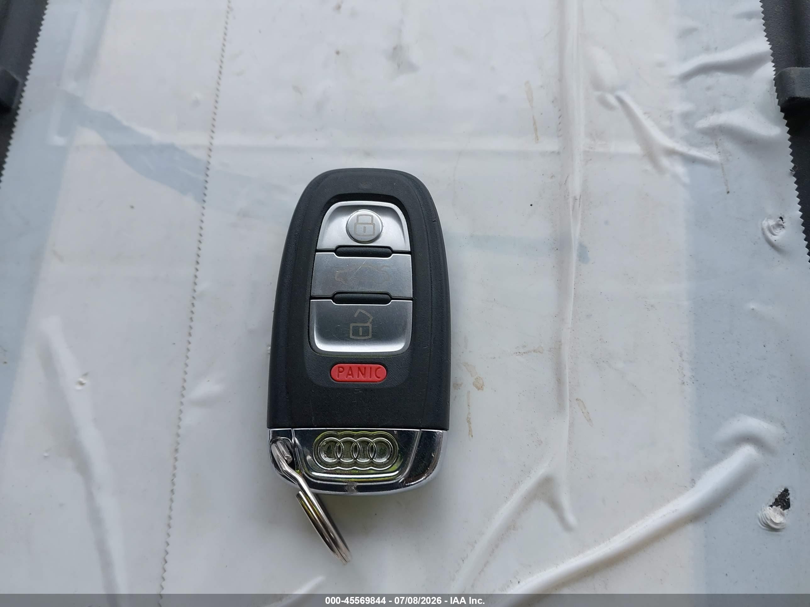 2010 Audi Q5 3.2 Premium Black vin: WA1LKAFP3AA044789