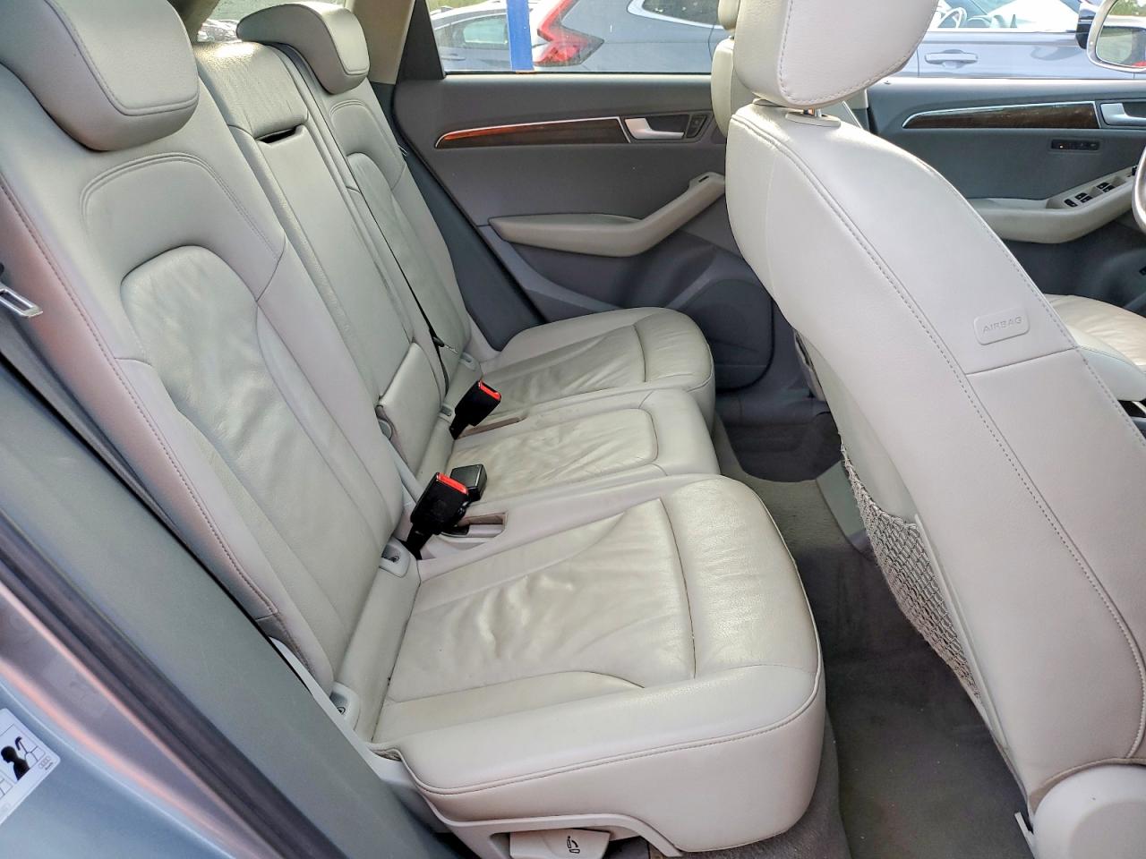 2010 Audi Q5 Premium Plus Silver vin: WA1LKAFP3AA095032