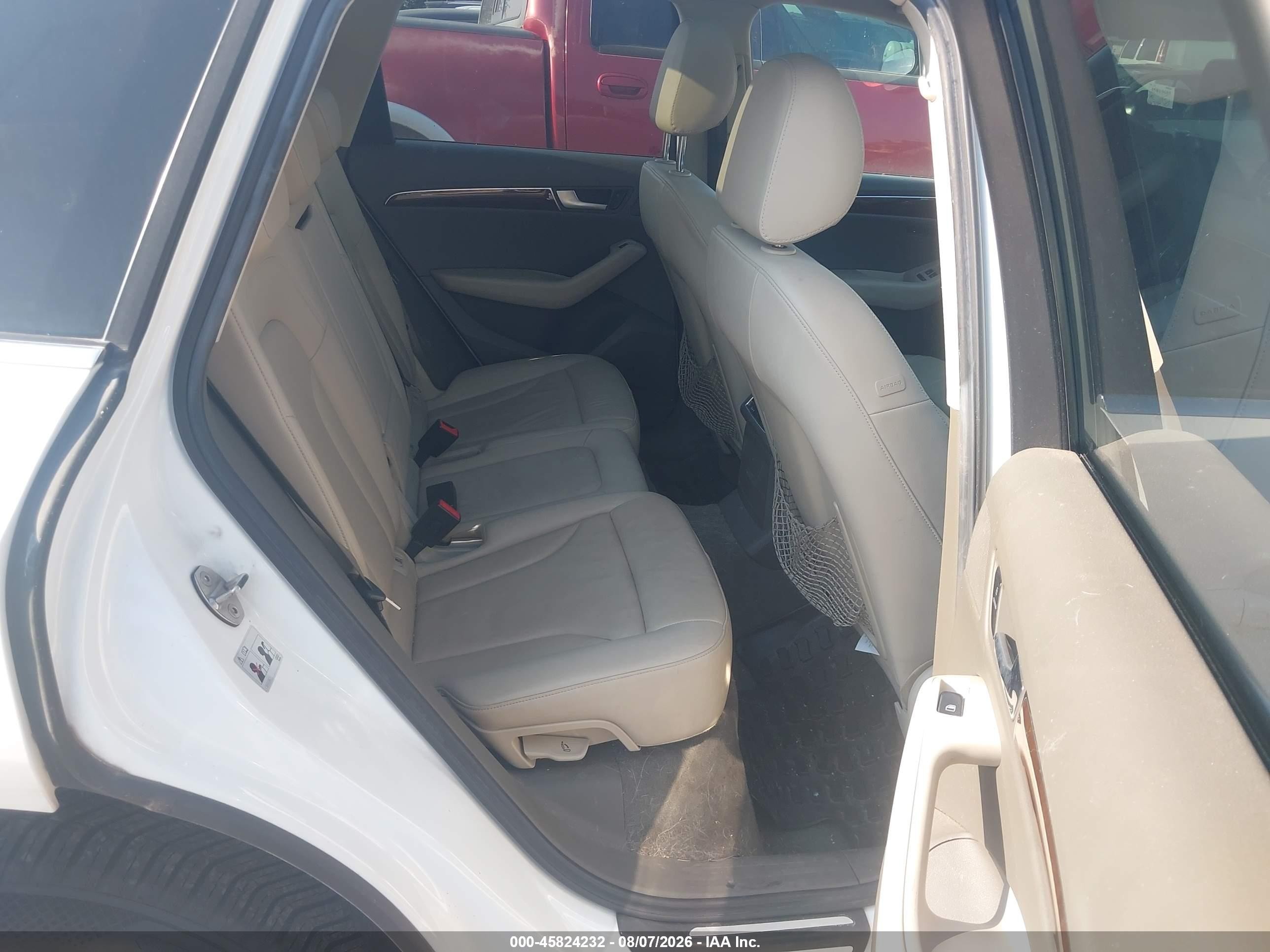 2010 Audi Q5 3.2 Premium White vin: WA1LKAFP4AA059060