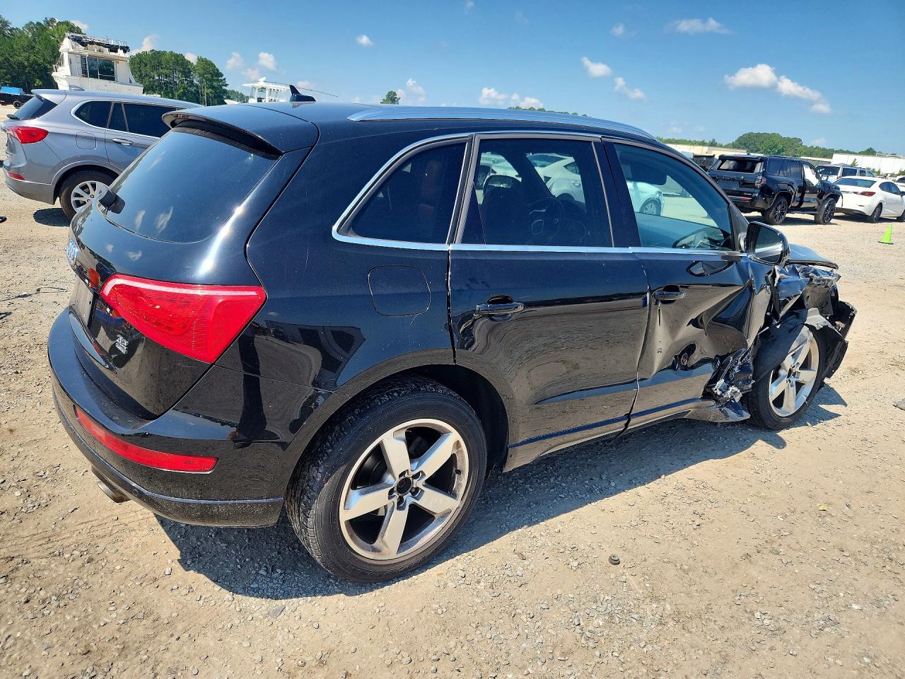 2010 Audi Q5 Premium Plus Black vin: WA1LKAFP4AA087134