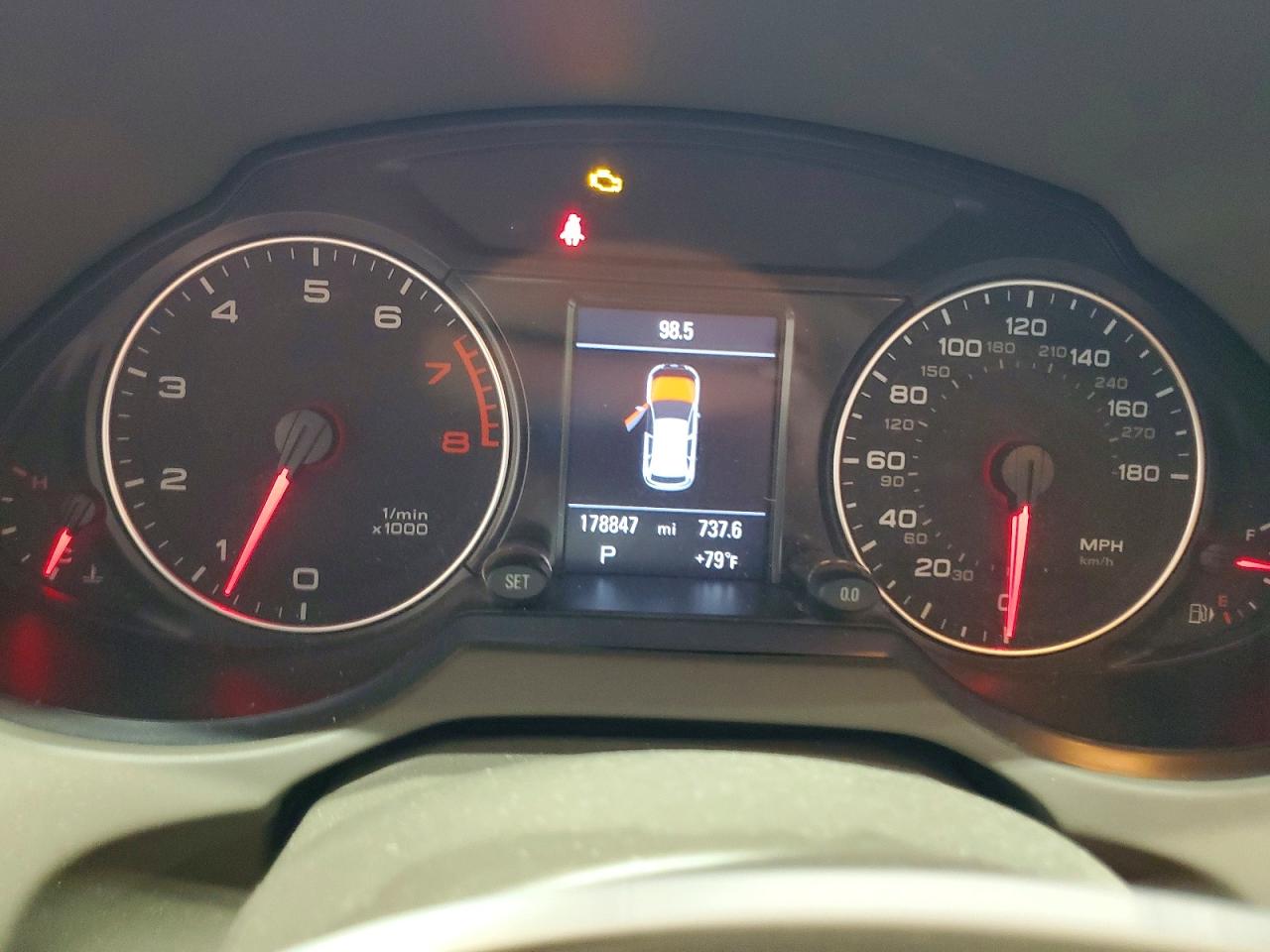 2010 Audi Q5 Premium Plus Red vin: WA1LKAFP5AA008036