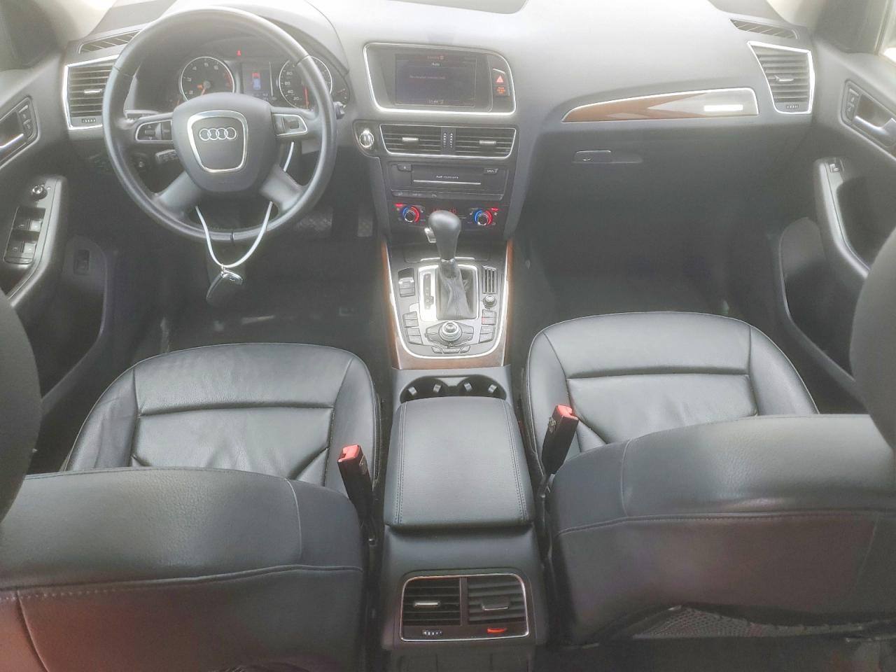 2010 Audi Q5 Premium Plus Silver vin: WA1LKAFP5AA031073