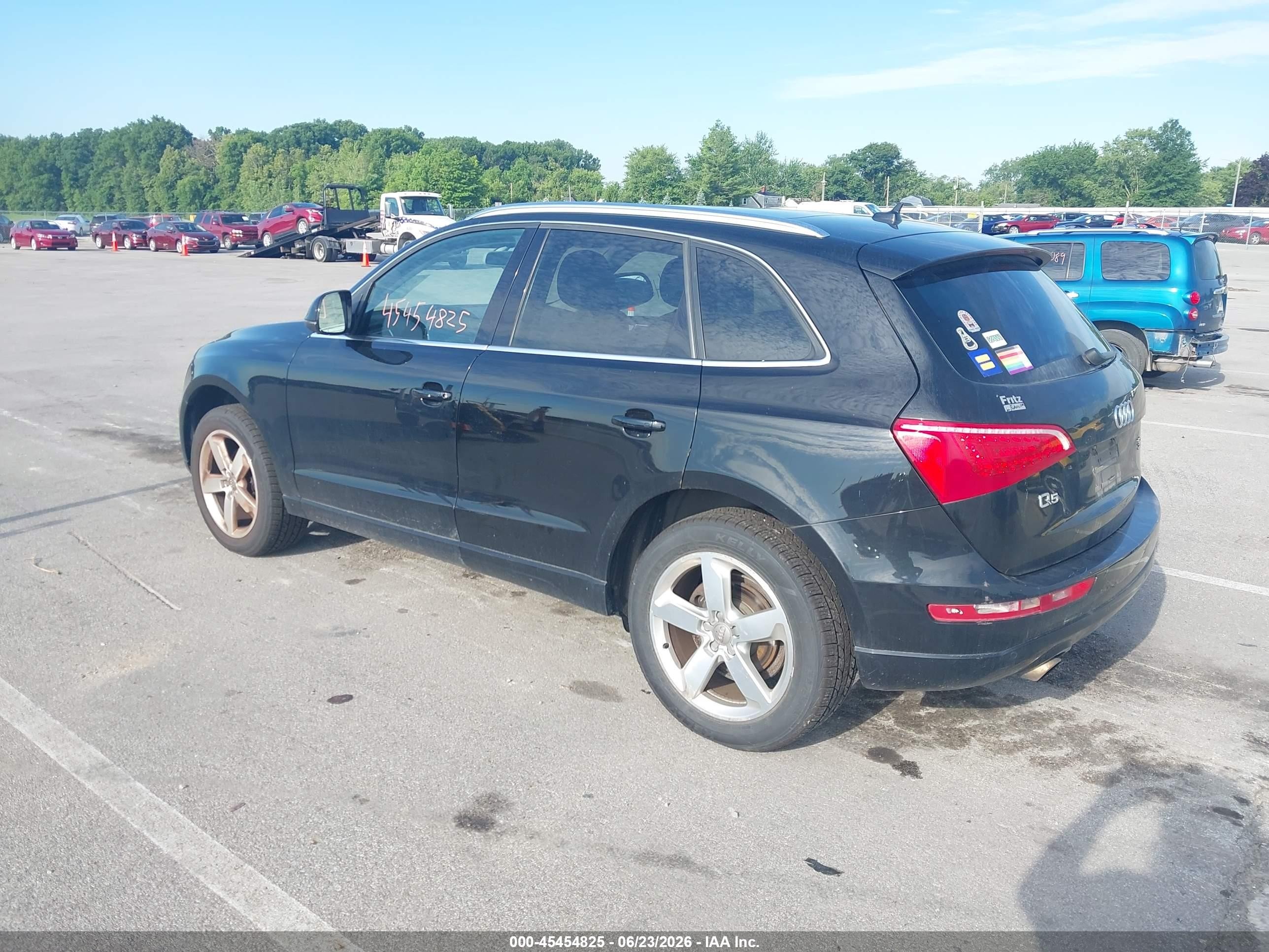 2010 Audi Q5 3.2 Premium Black vin: WA1LKAFP5AA046124