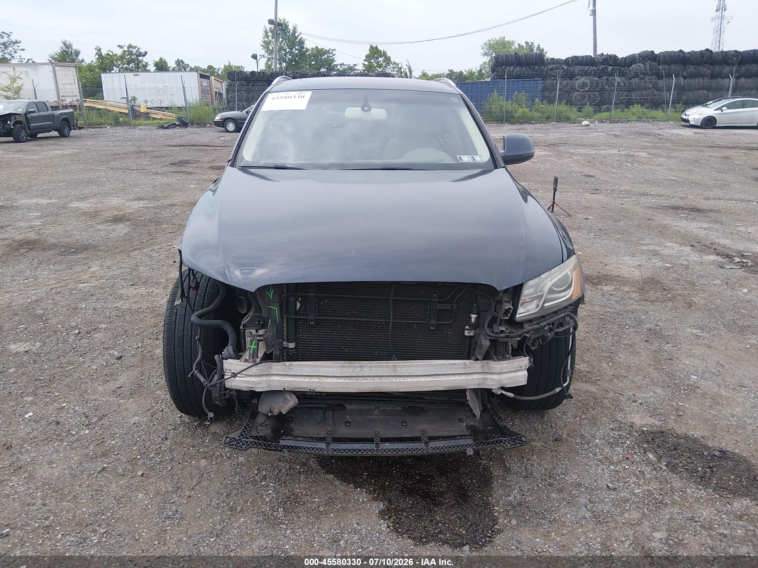 2010 Audi Q5 3.2 Premium Blue vin: WA1LKAFP5AA084484