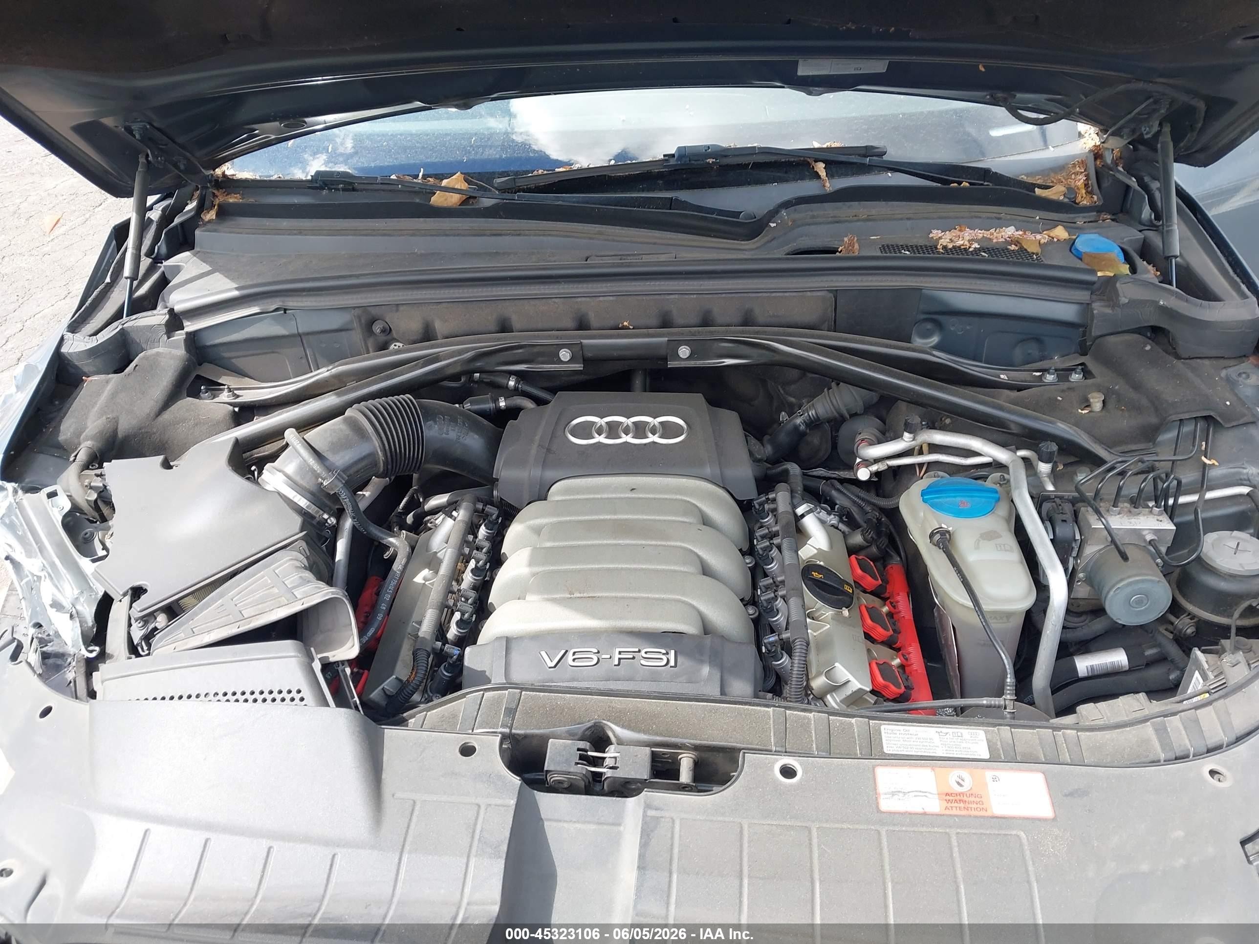 2010 Audi Q5 3.2 Premium Gray vin: WA1LKAFP6AA070853