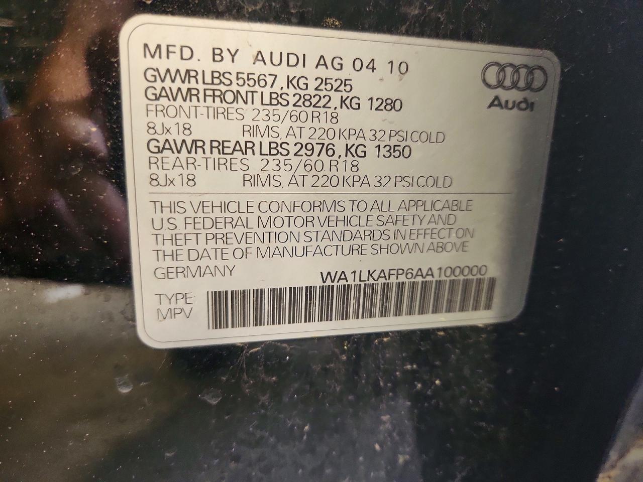 2010 Audi Q5 Premium Plus Черный vin: WA1LKAFP6AA100000