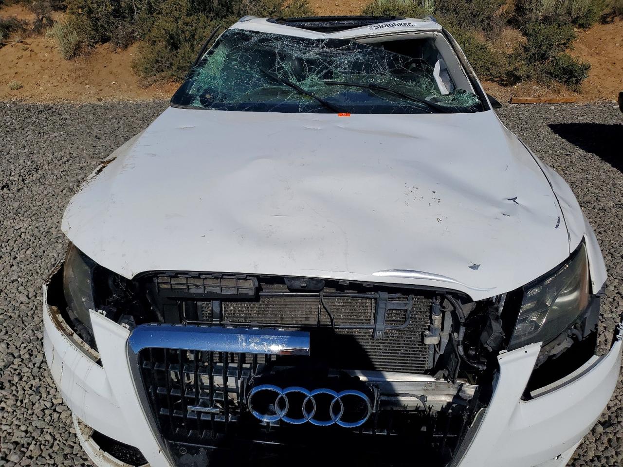2010 Audi Q5 Premium Plus Белый vin: WA1LKAFP6AA106234