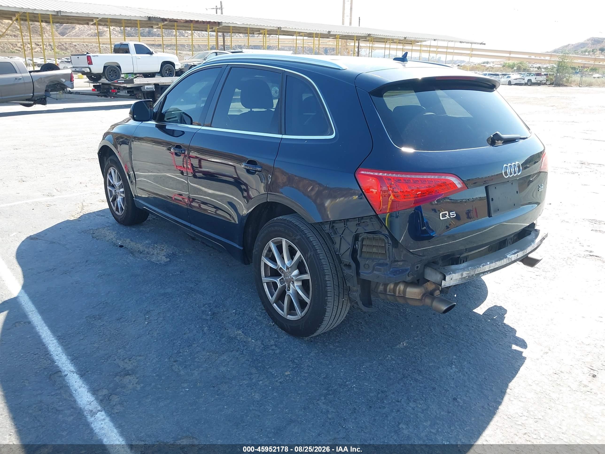 2010 Audi Q5 3.2 Premium Синий vin: WA1LKAFP7AA042625