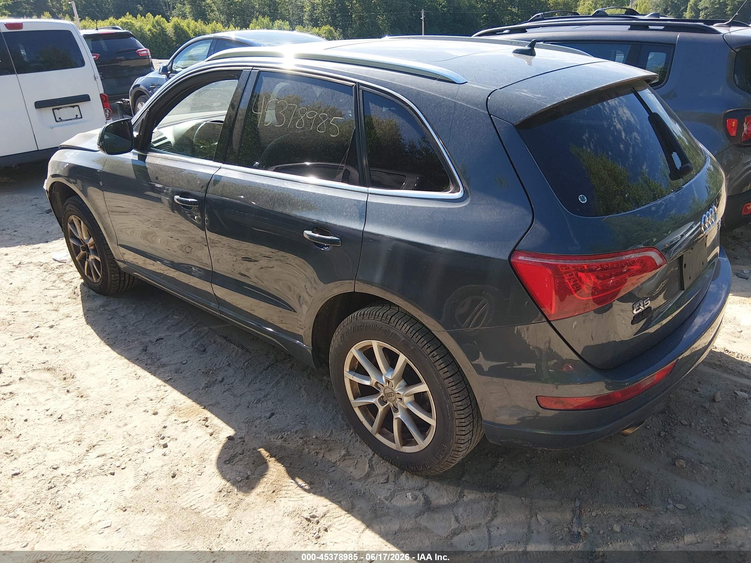 2010 Audi Q5 3.2 Premium Blue vin: WA1LKAFP7AA082641