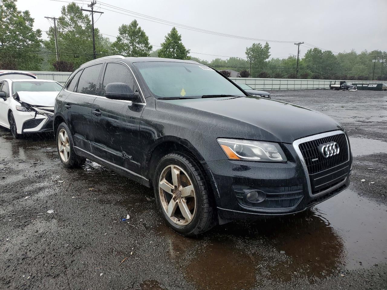 2010 Audi Q5 Premium Plus Black vin: WA1LKAFP7AA103021
