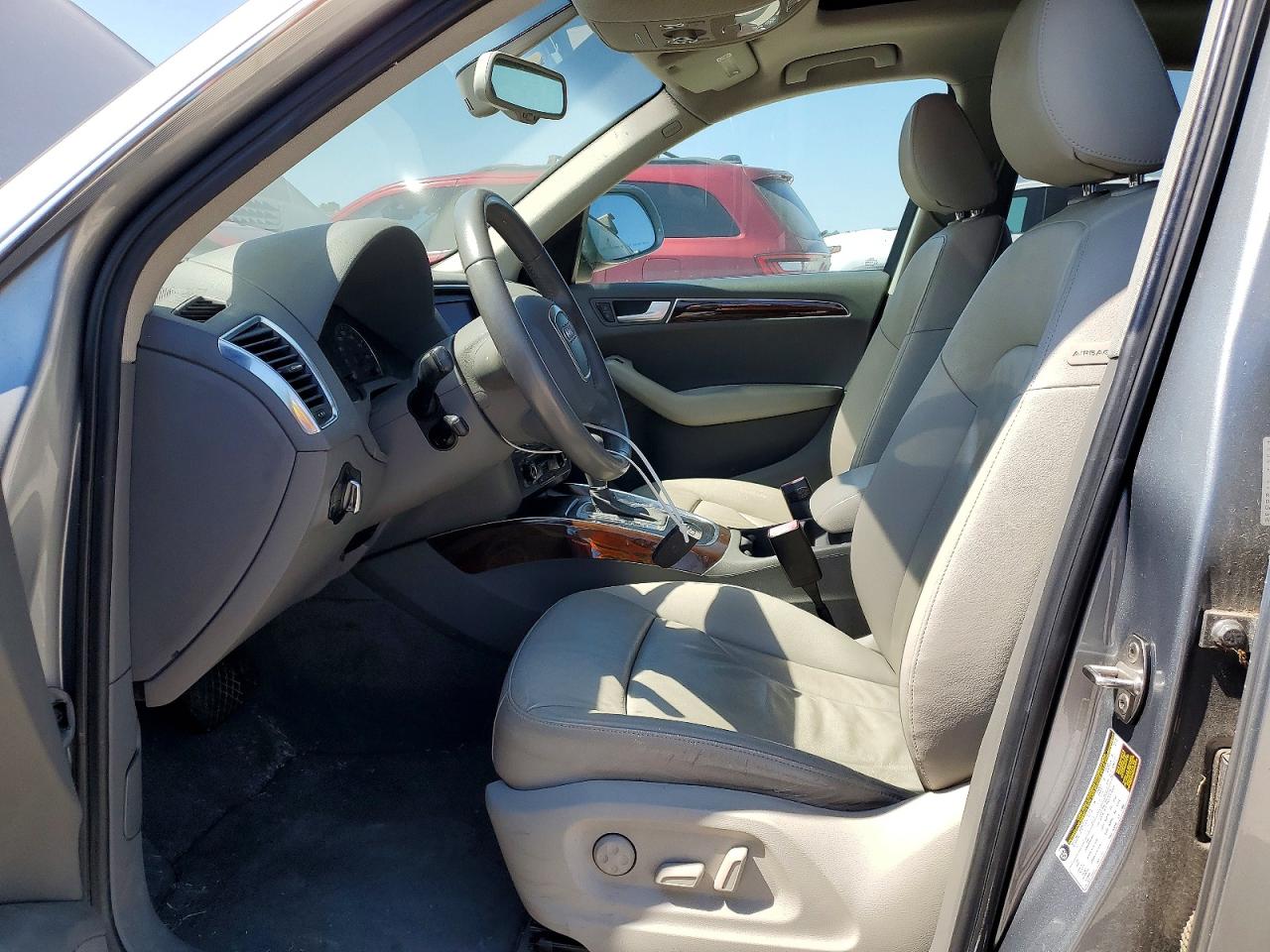 2010 Audi Q5 Silver vin: WA1LKAFP8AA005602