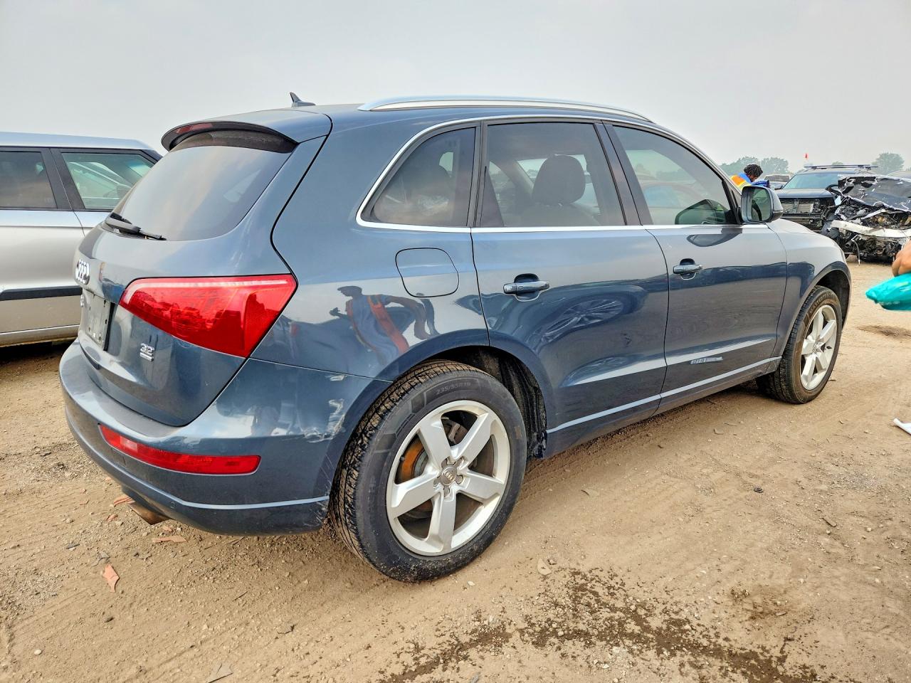 2010 Audi Q5 Premium Plus Blue vin: WA1LKAFP8AA017913