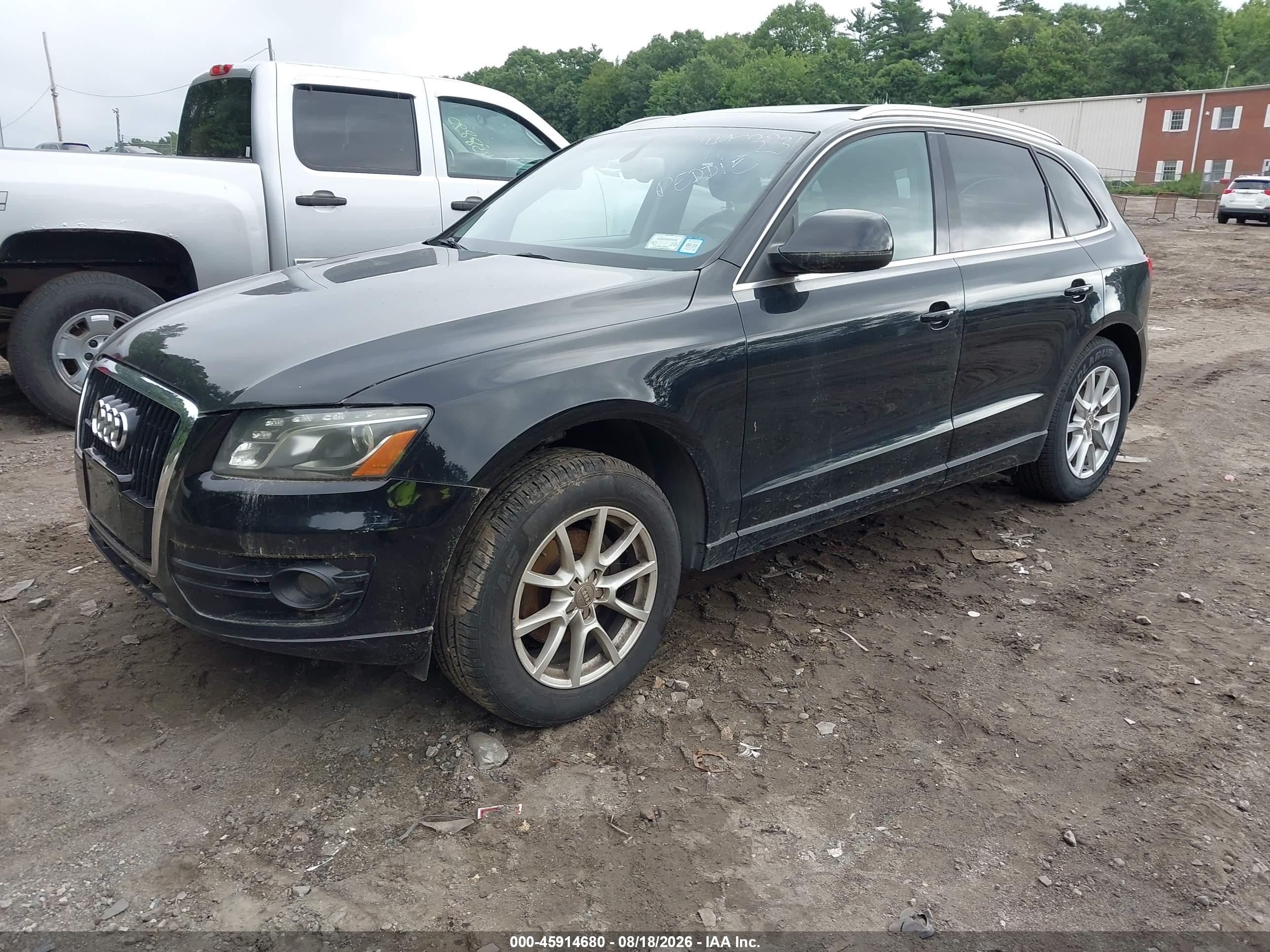 2010 Audi Q5 3.2 Premium Black vin: WA1LKAFP8AA018382