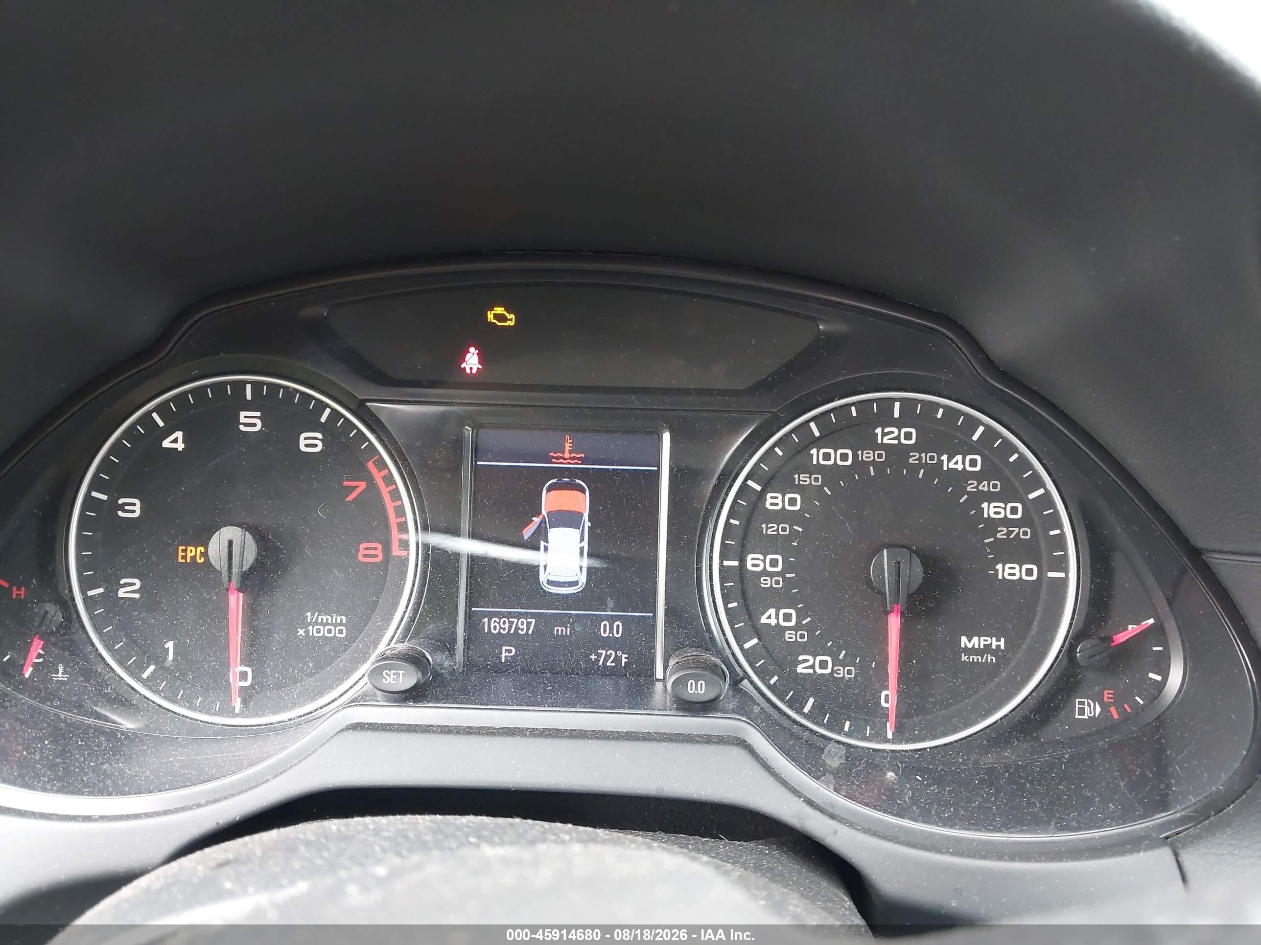 2010 Audi Q5 3.2 Premium Black vin: WA1LKAFP8AA018382