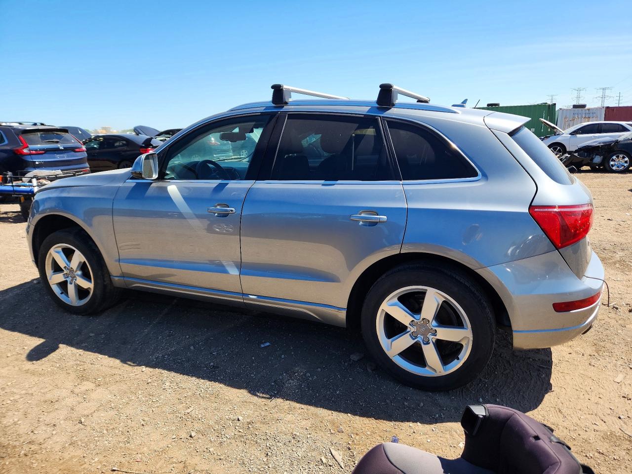 2010 Audi Q5 Premium Plus Серый vin: WA1LKAFP8AA064066