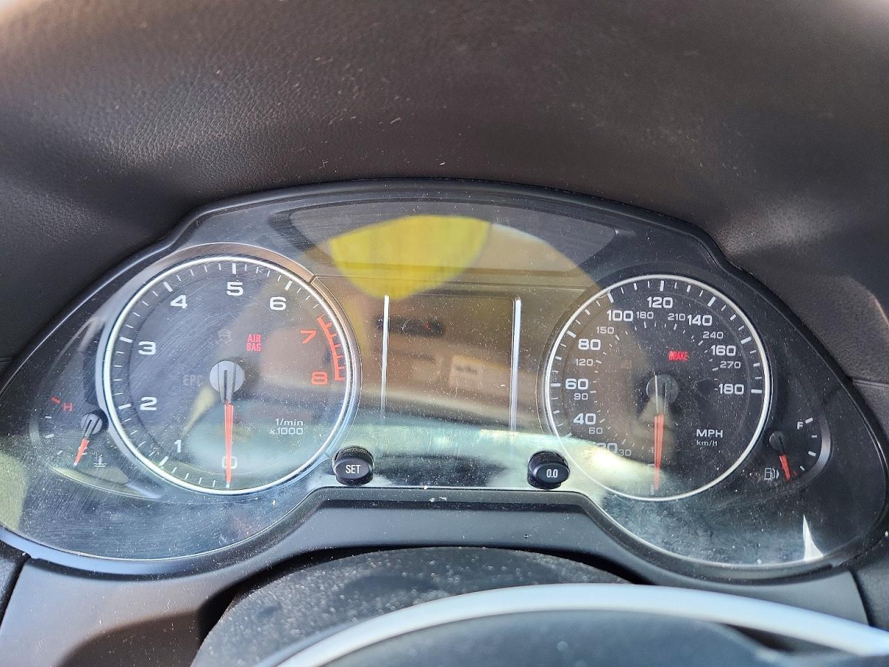 2010 Audi Q5 Premium Plus Серый vin: WA1LKAFP8AA064066