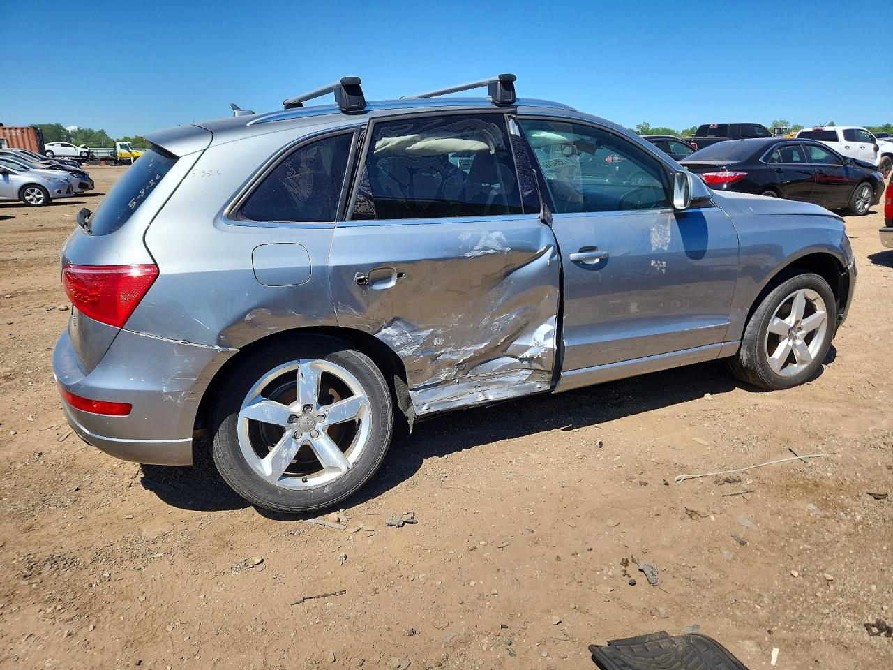 2010 Audi Q5 Premium Plus Серый vin: WA1LKAFP8AA064066
