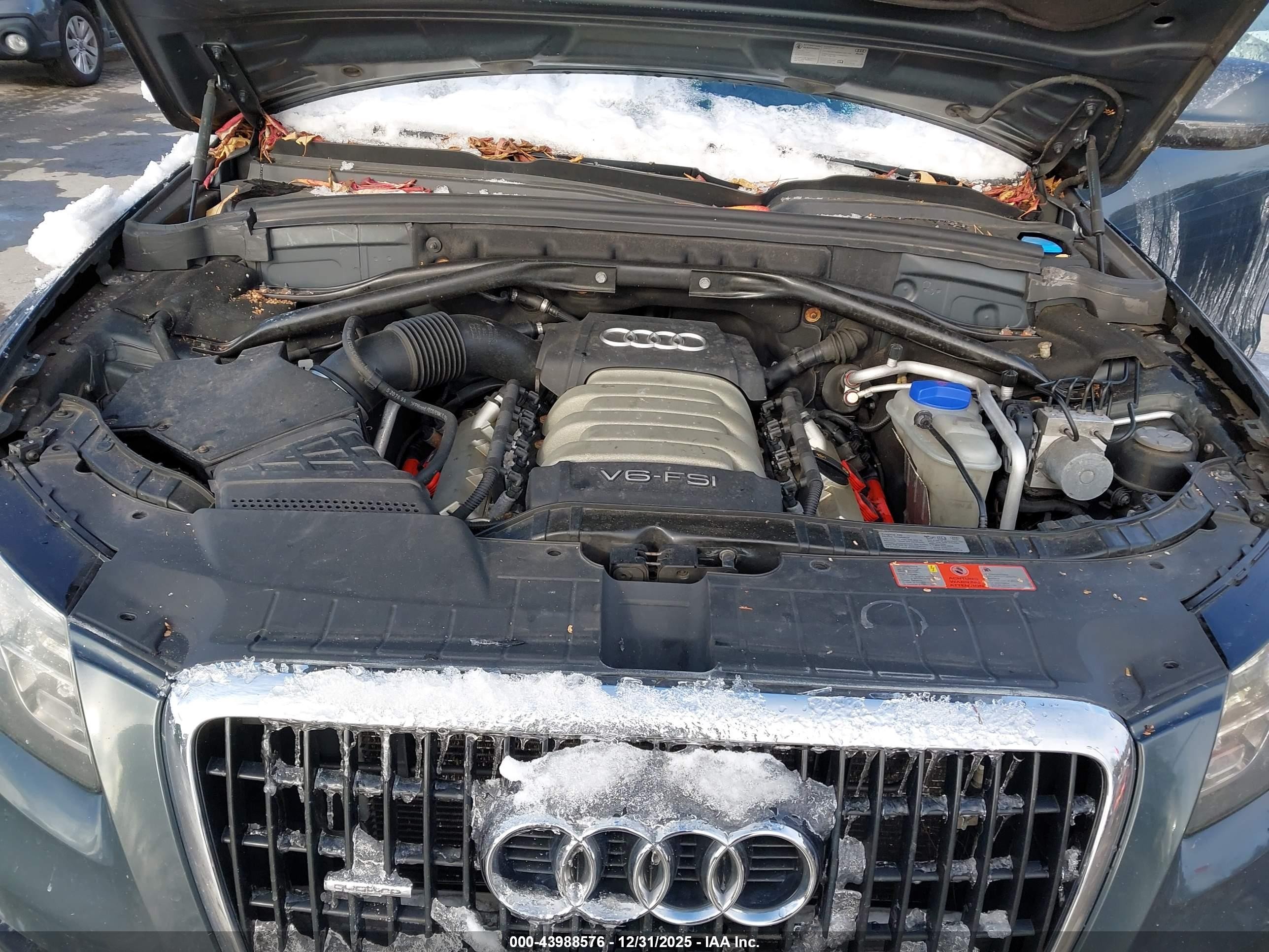2010 Audi Q5 3.2 Premium Gray vin: WA1LKAFP8AA082812