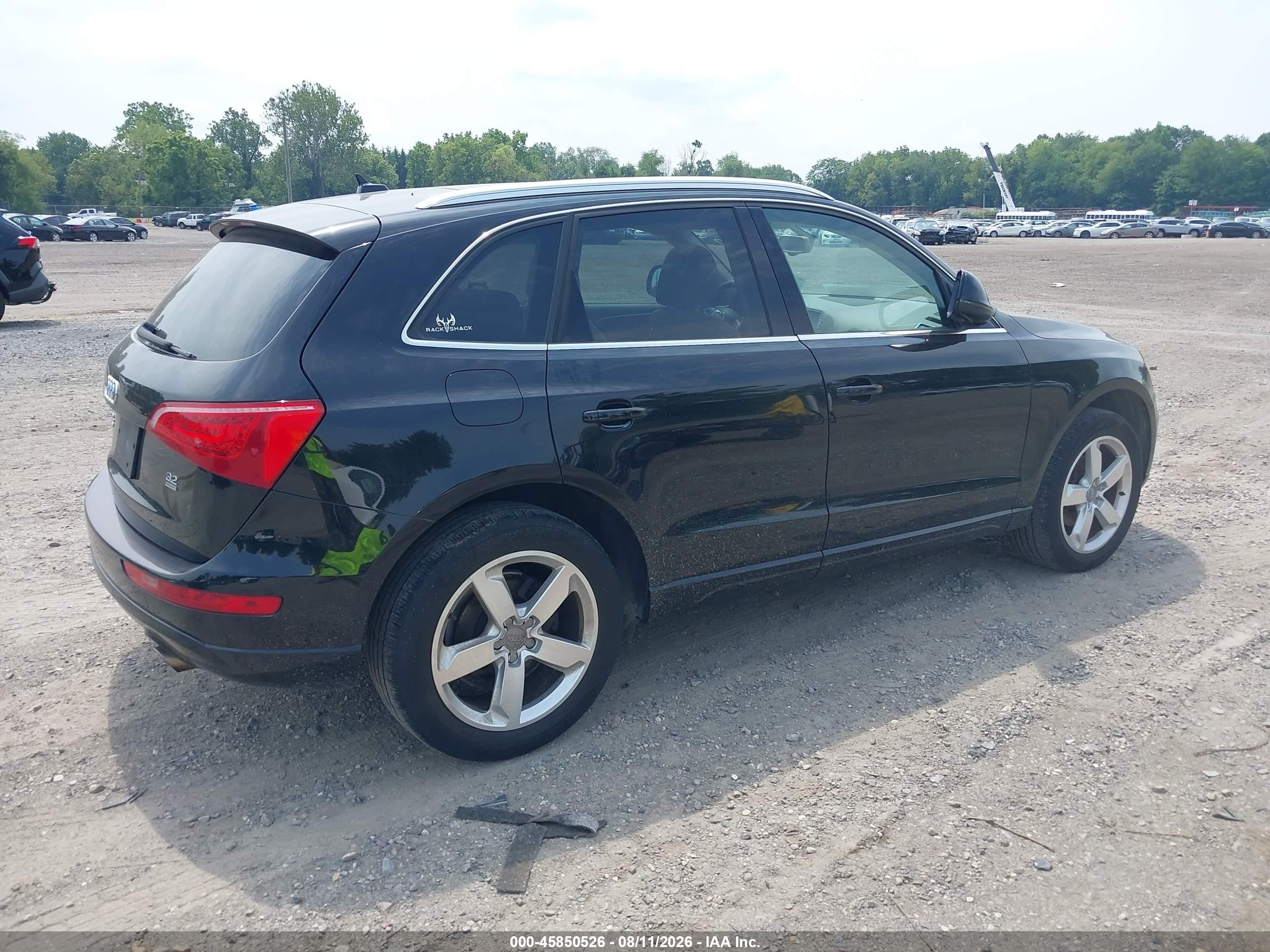 2010 Audi Q5 3.2 Premium Black vin: WA1LKAFP8AA104470