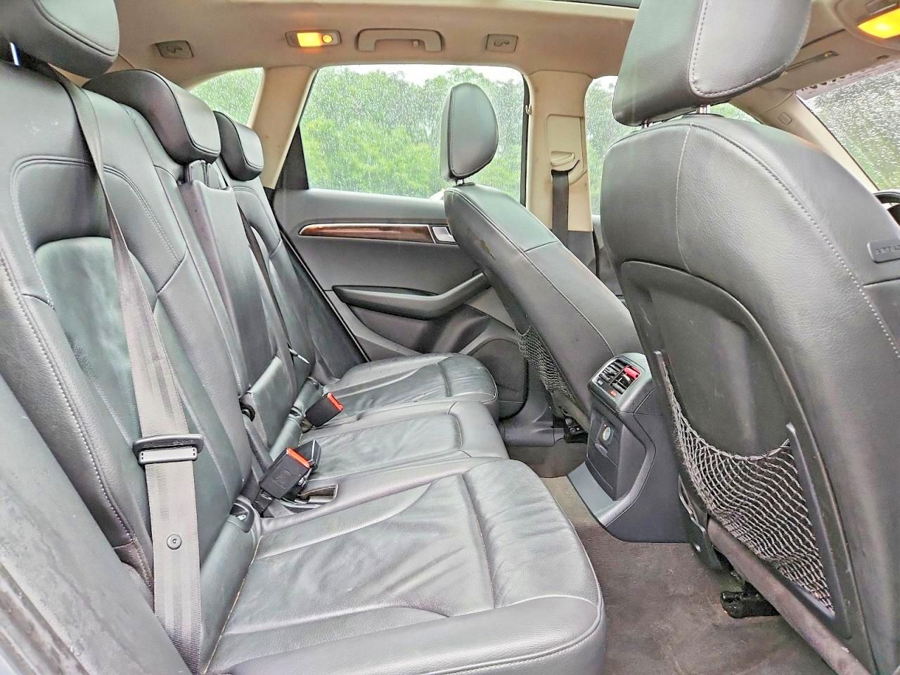 2010 Audi Q5 Premium Plus Gray vin: WA1LKAFPXAA023826