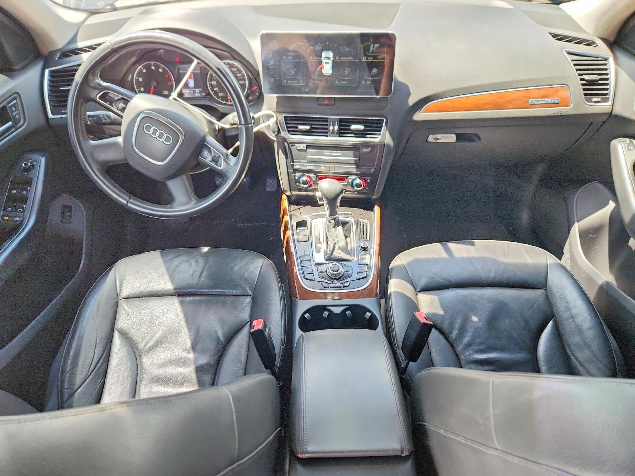 2010 Audi Q5 Premium Plus Black vin: WA1LKBFP2AA040674