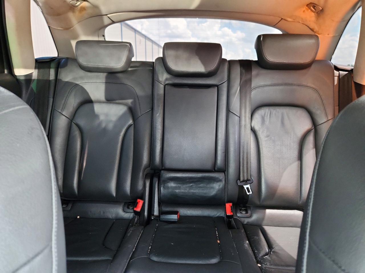 2010 Audi Q5 Premium Plus Black vin: WA1LKBFP2AA040674