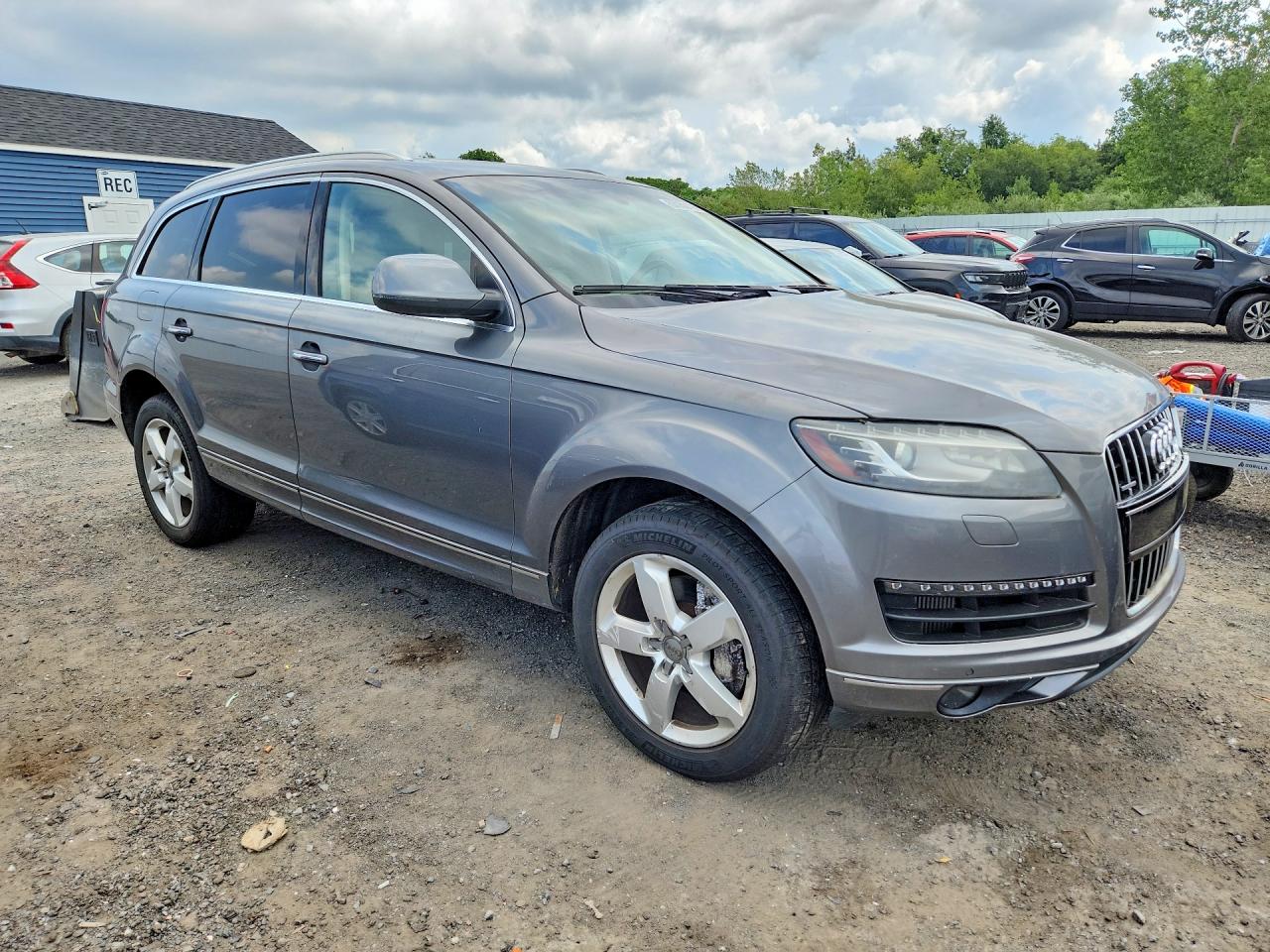 2013 Audi Q7 Premium Plus Gray vin: WA1LMAFE0DD015195