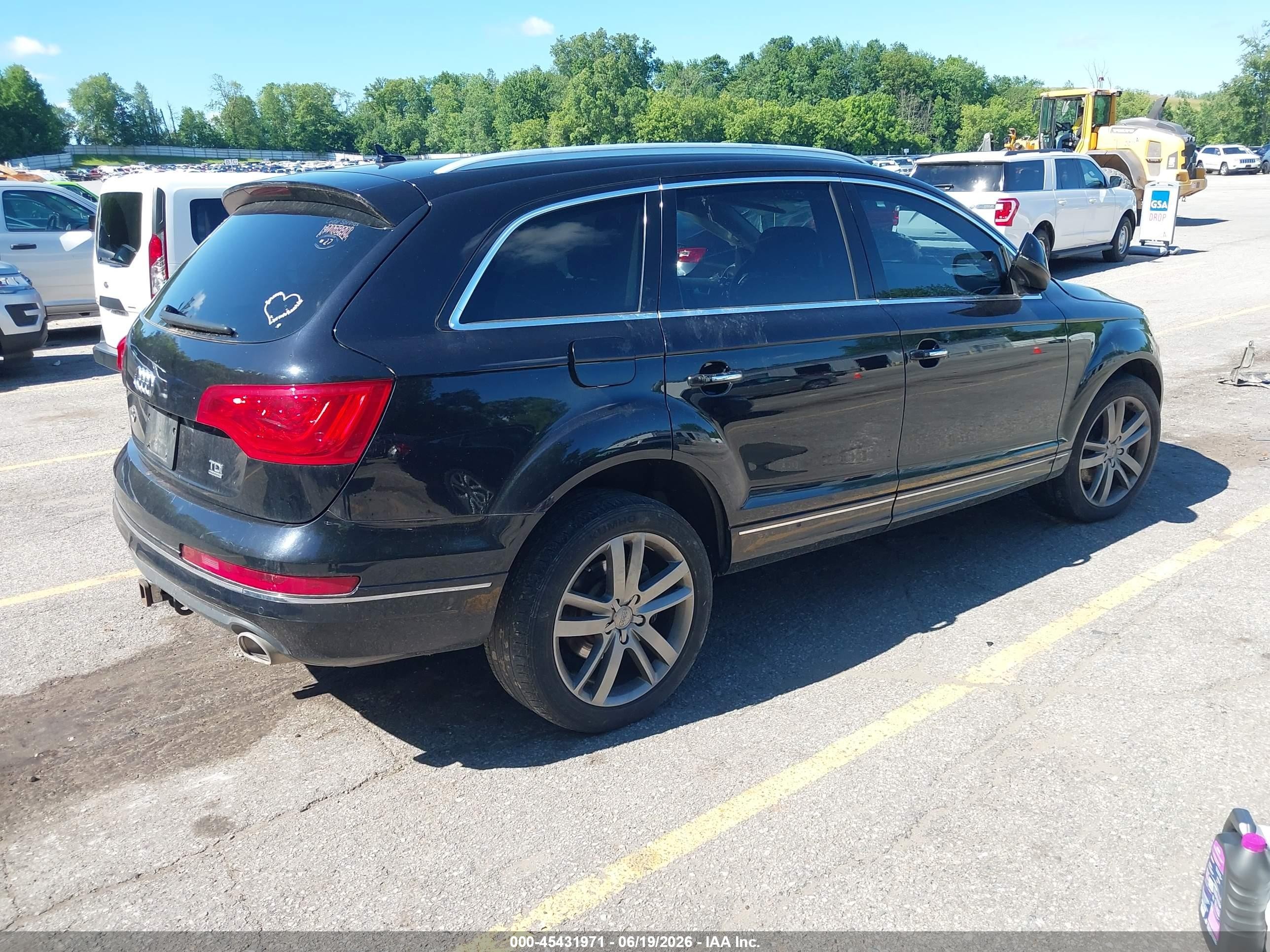 2014 Audi Q7 3.0 Tdi Premium Черный vin: WA1LMAFE0ED008734
